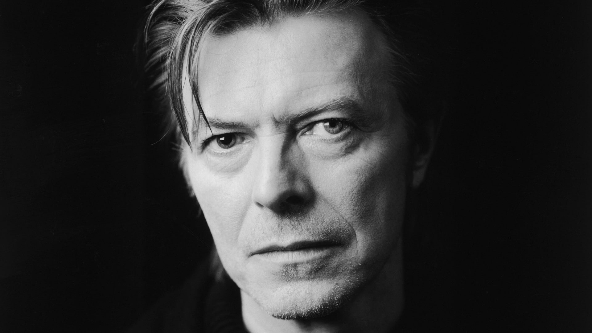 dark, one person, headshot, david bowie musicians monochrome looking at viewer celebrity legends, black background, front view, looking at camera, contemplation, HD Wallpaper