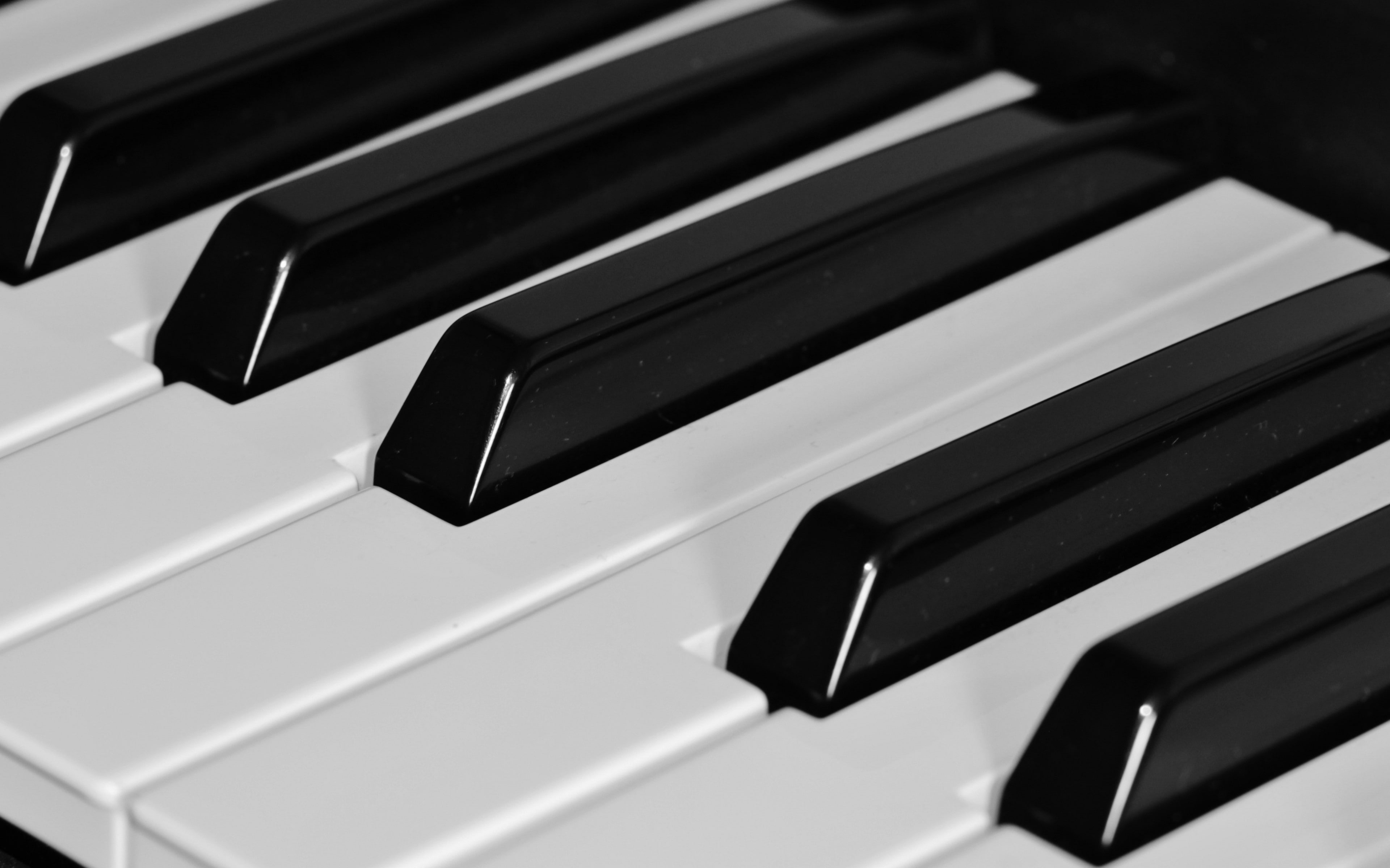 download 3840x2400 piano, piano, 4K, keys backgrounds, musical instrument, HD Wallpaper