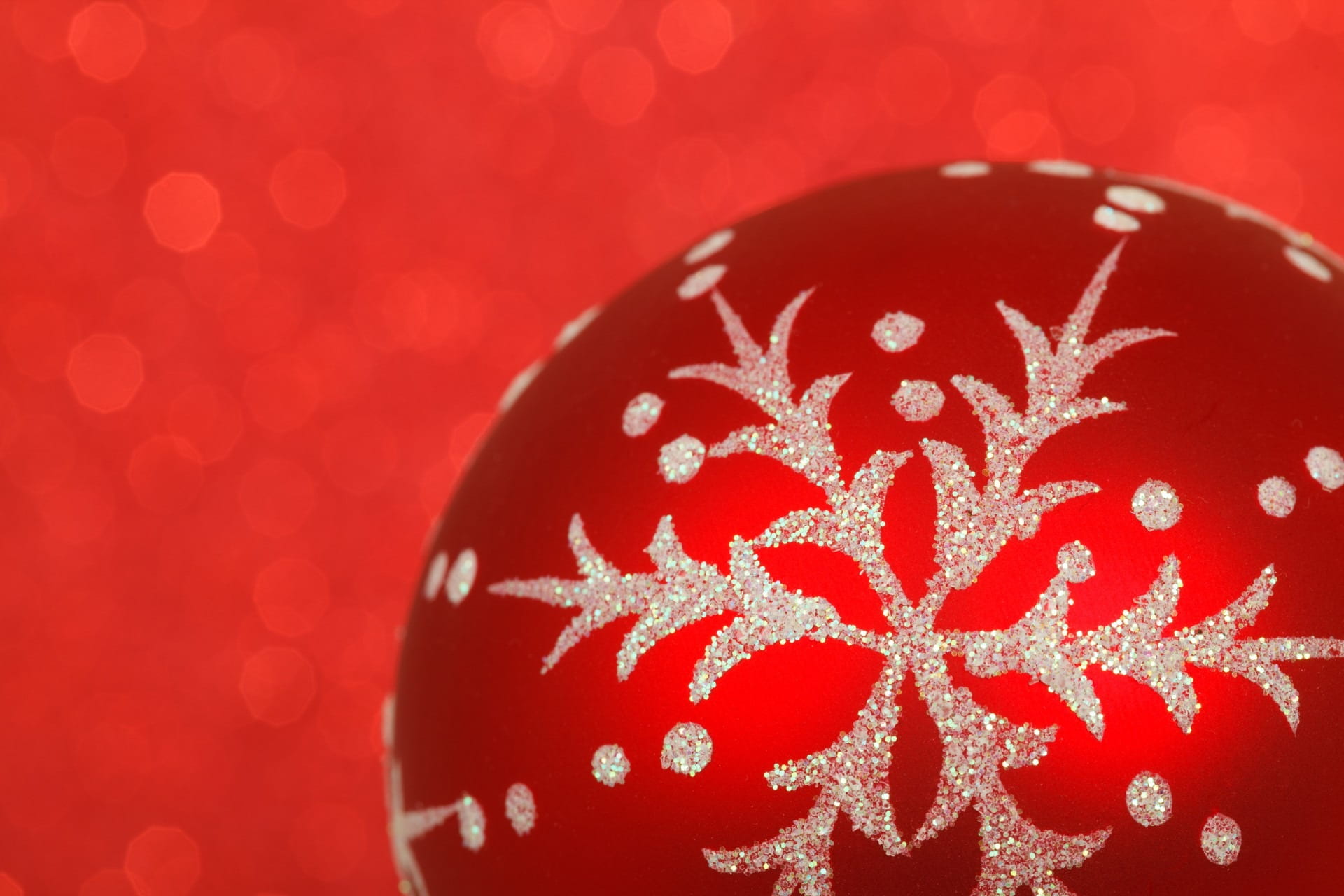 celebration, shape, christmas ball, close, floral pattern, snowflake, xmas, seasonal, christmas, close-up, nature, gray, studio shot, bauble, winter, 1080P, HD Wallpaper