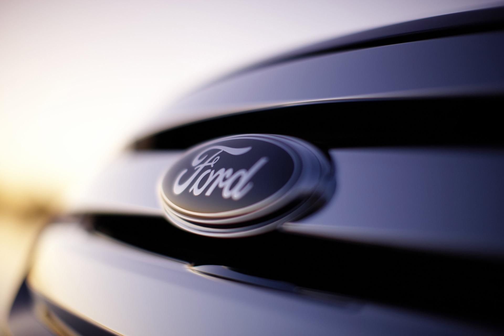 hydrogen, 1080P, transportation, text, land vehicle, close-up, record, ford, studio shot, extreme close-up, indoors, healthcare and medicine, motor vehicle, HD Wallpaper