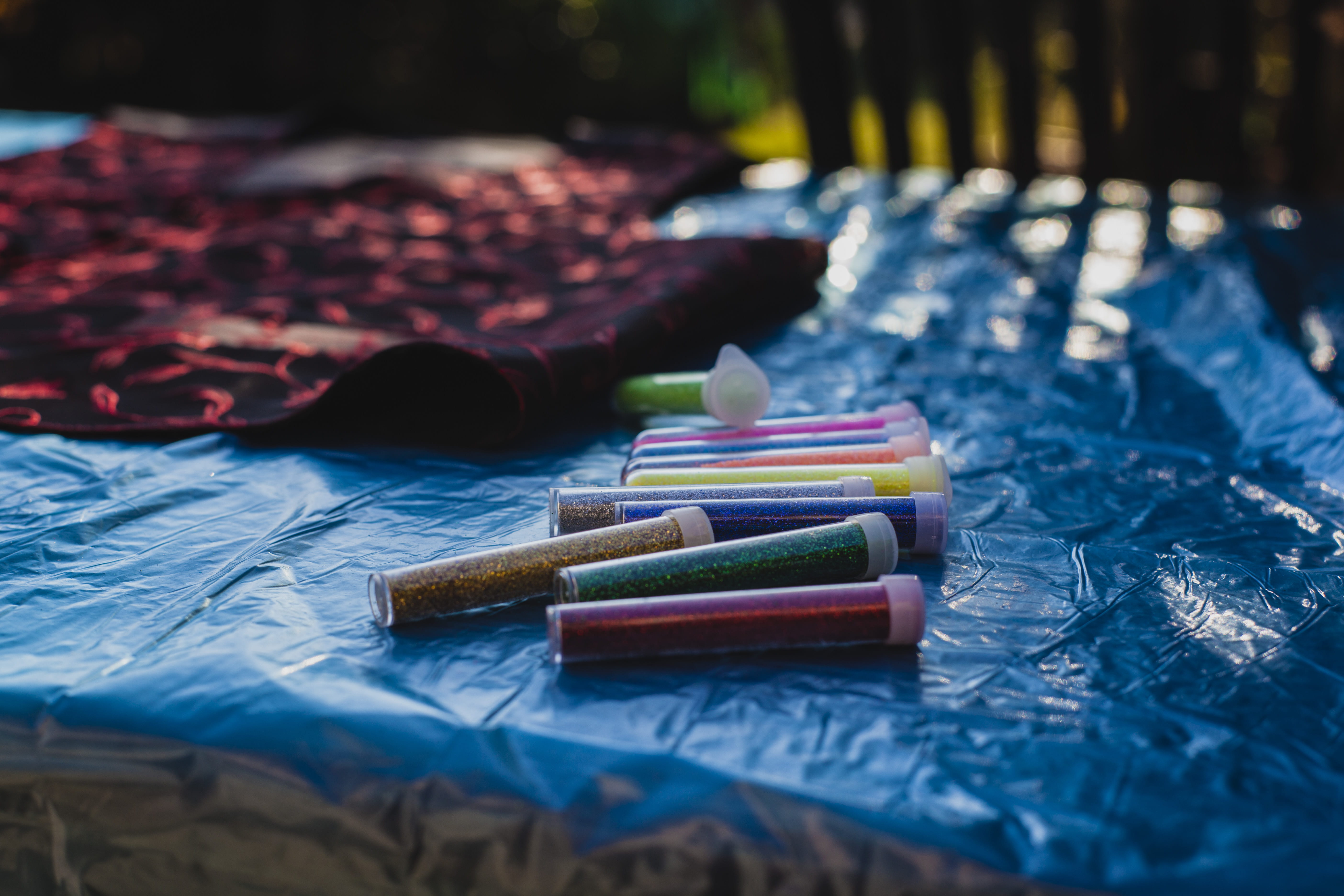 selective focus, art, writing instrument, luxury, no people, vacation, still life, christmas, lots, recreation, close-up, rainbow colors, choice, textile, HD Wallpaper