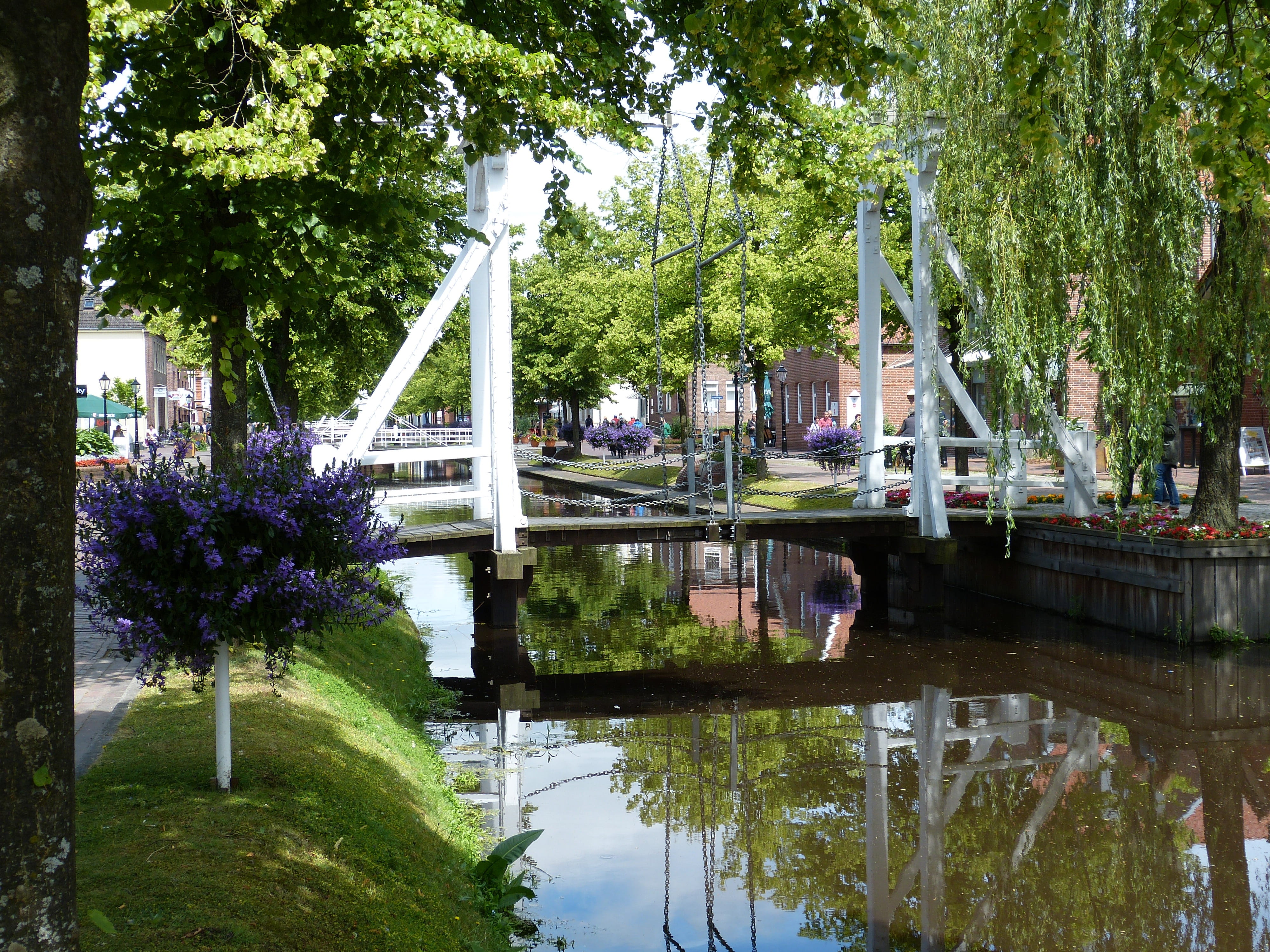 park, plant, no people, bridge, papenburg germany, idyllic, city, outdoors, built structure, lake, architecture, nature, Lower Saxony, channel, reflection, HD Wallpaper