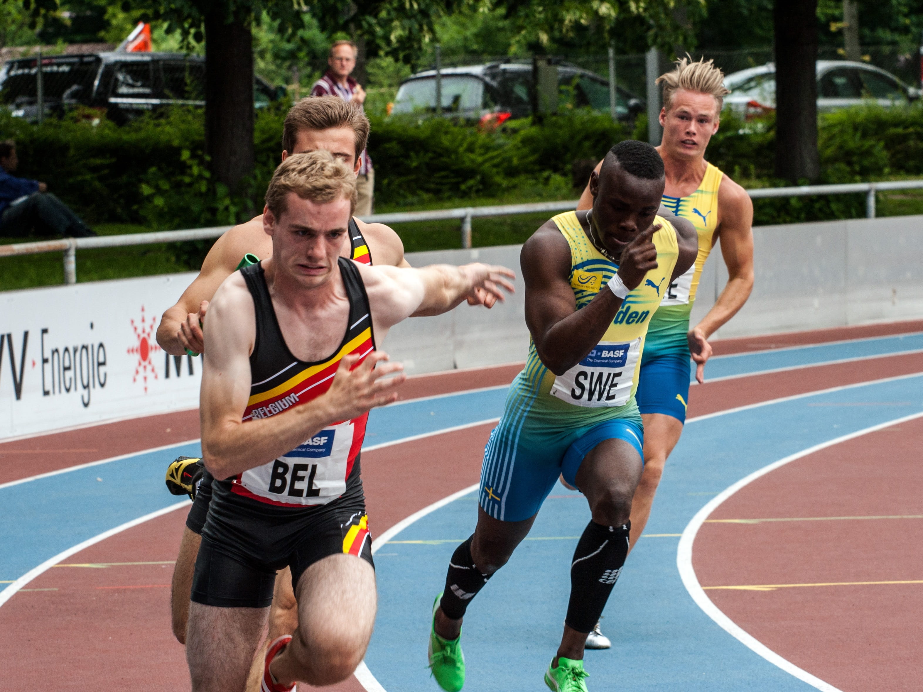 outdoors, day, sports race, athlete, effort, healthy lifestyle, young adult, exercising, running track, sport, group of people, men, clothing, 2K, human arm, HD Wallpaper