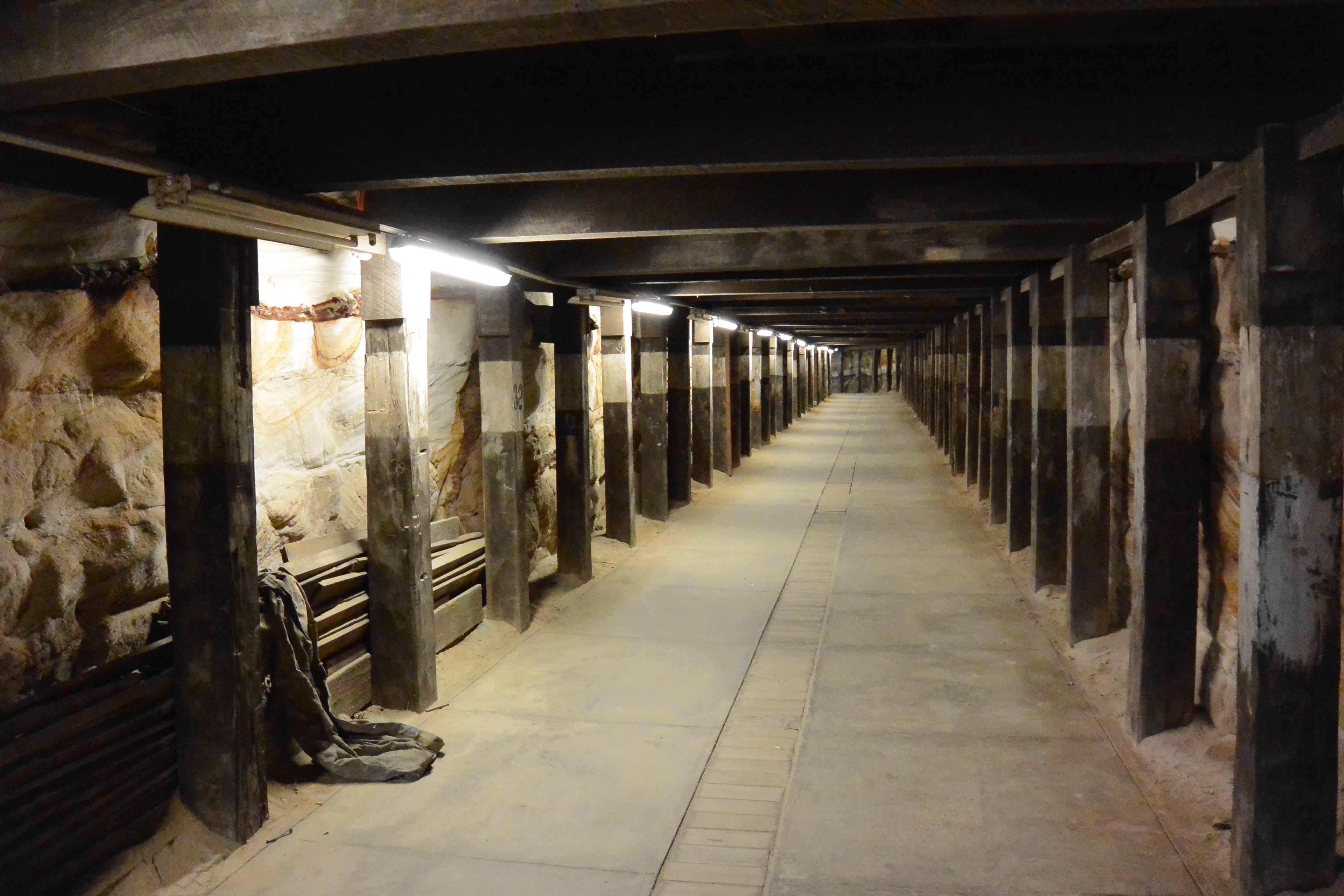 lighting equipment, in a row, absence, colonnade, the way forward, architectural column, day, air, direction, cellar, underground tunnel, Air Raid, 4K, HD Wallpaper