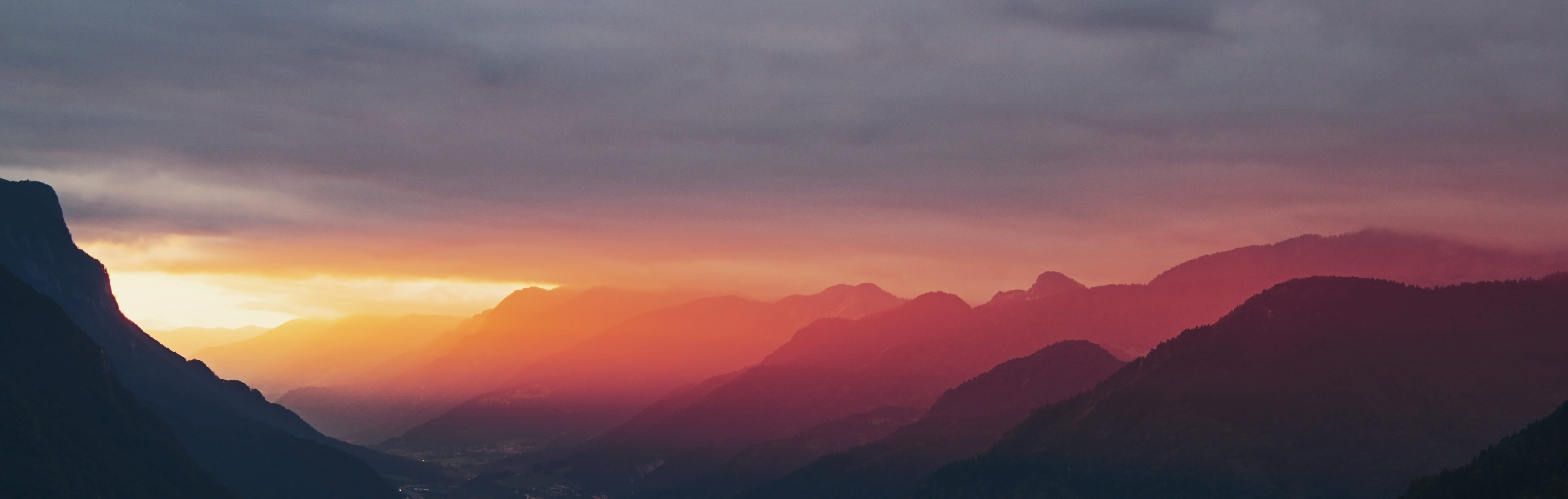 dusk, panoramic, cloudscape, landscape, nature, majestic, dramatic sky, sun, mountains, outdoors, sky, hour, environment, no people, tranquility, mountain Range, HD Wallpaper