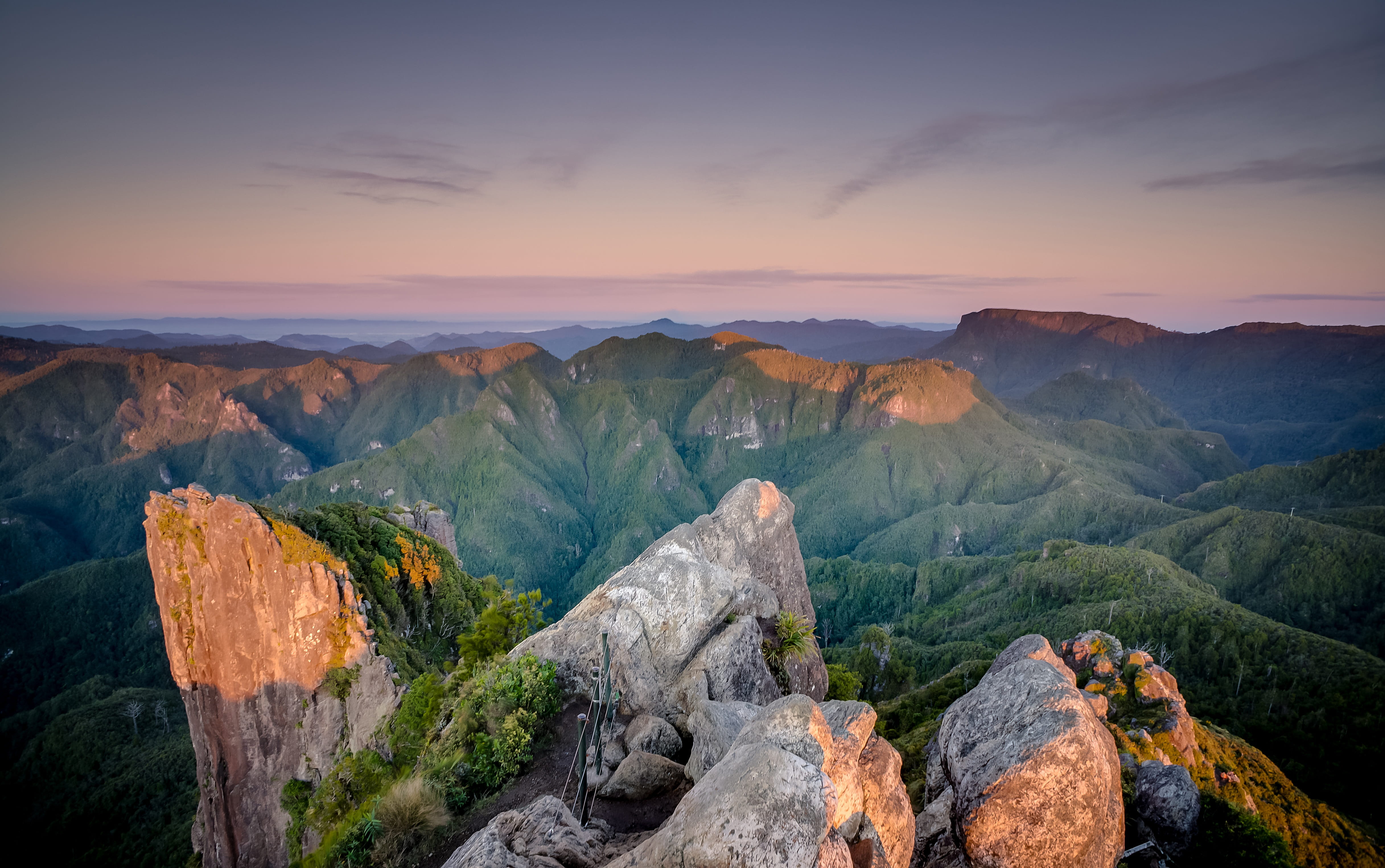 range, eak, sunlight, geology, rocks, outdoors, extreme Terrain, beauty In Nature, landscape, sky, scenics, top, formation, scene, travel, cloud - Sky, HD Wallpaper