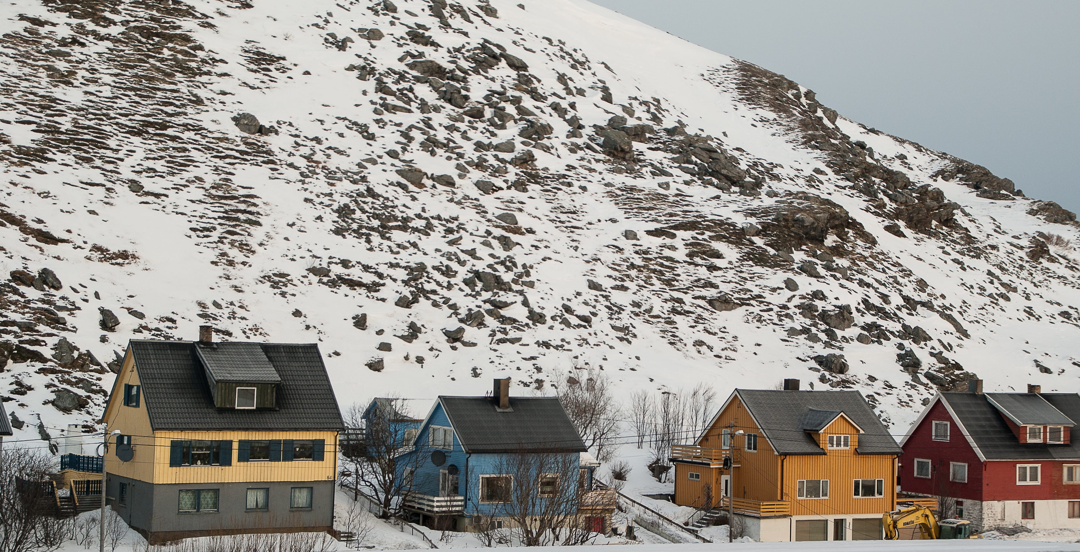 nature, snow, built structure, outdoors, winter, Wooden, Houses, mountain, house, scenics - nature, residential district, Fjord, water, cold temperature, HD Wallpaper