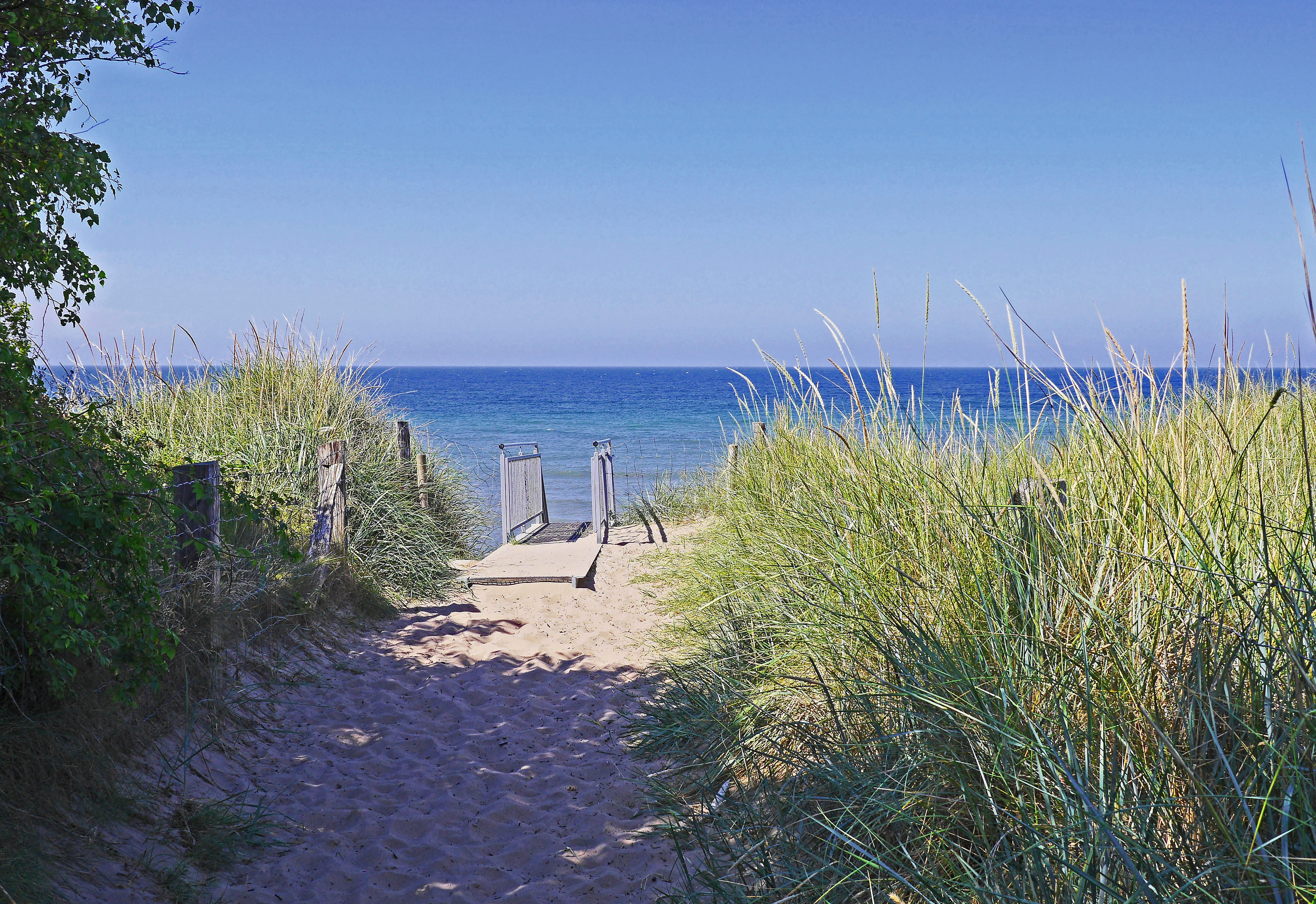 island, high dunes, beach, steel stairs, marram grass, scenics - nature, tranquility, sky, sand, dune grass, water, timothy grass, horizon, cape arkona, HD Wallpaper