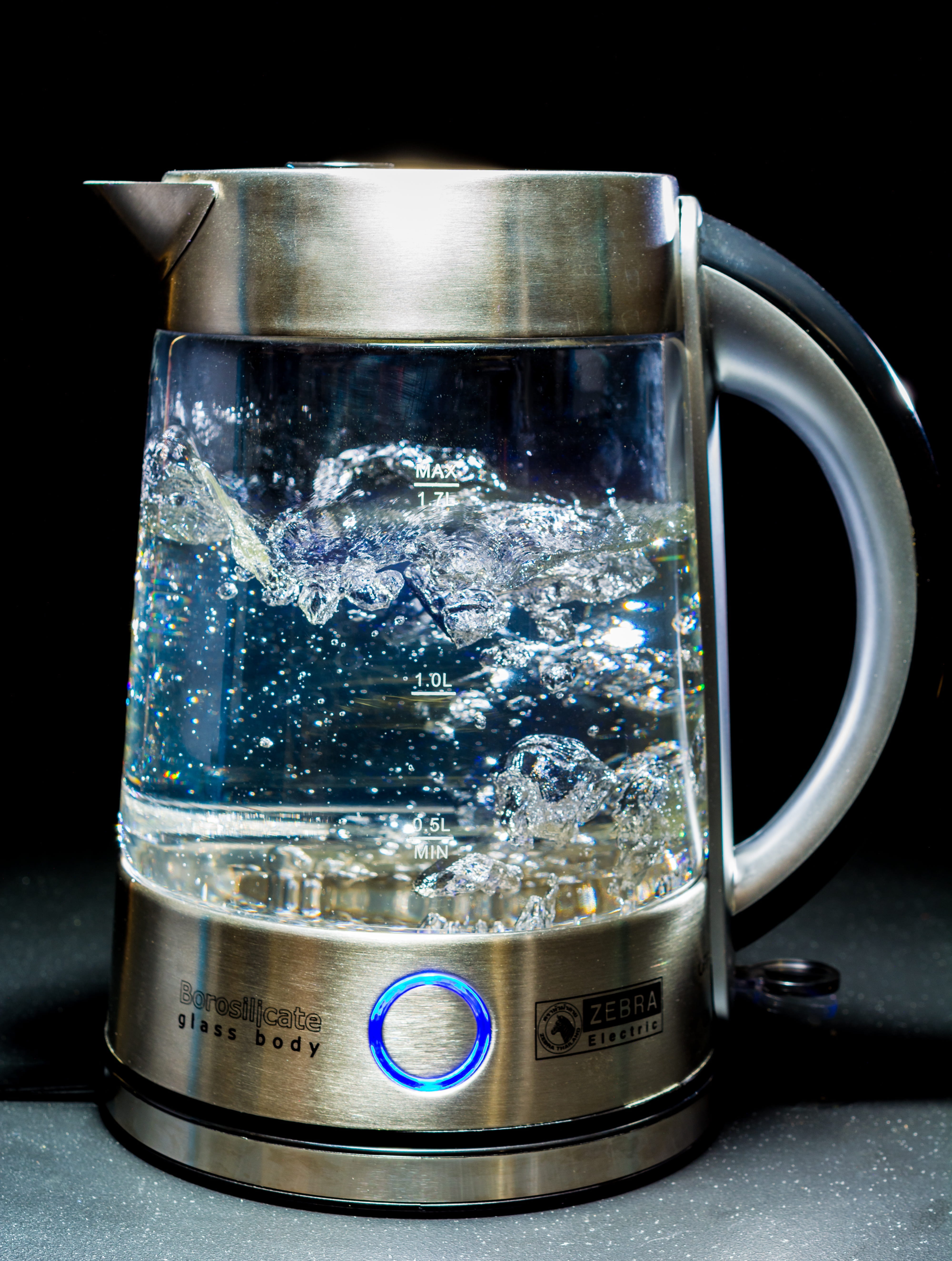 nature, kettle, still life, 5K, no people, bubble, glass - material, silver colored, table, black background, air bubbles, household equipment, refreshment, Phone HD Wallpaper