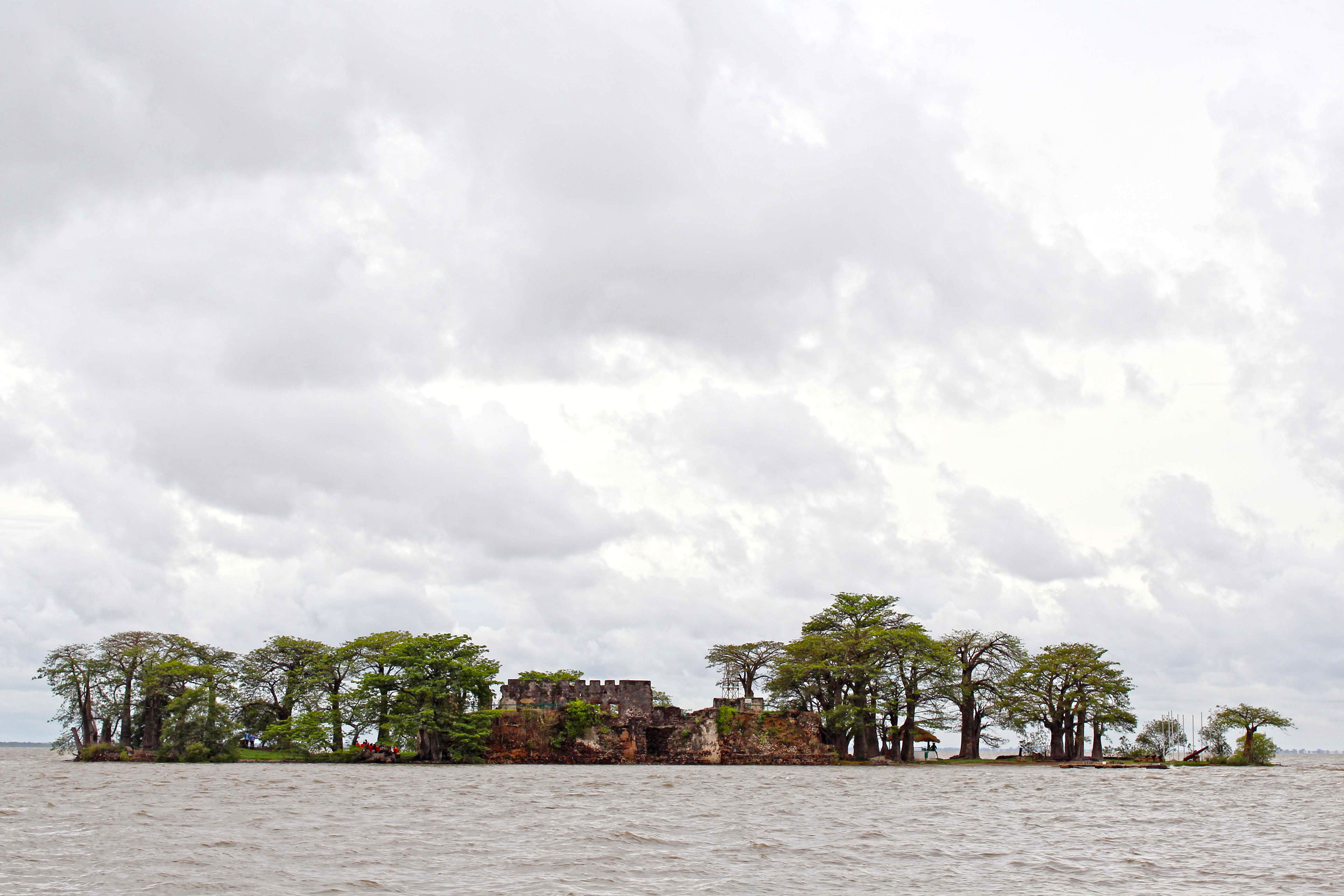 heritage, built structure, sea, day, water, building exterior, building, architecture, fortress, cloud - sky, land, city, ocean, slavery, sky, tree, beach, HD Wallpaper