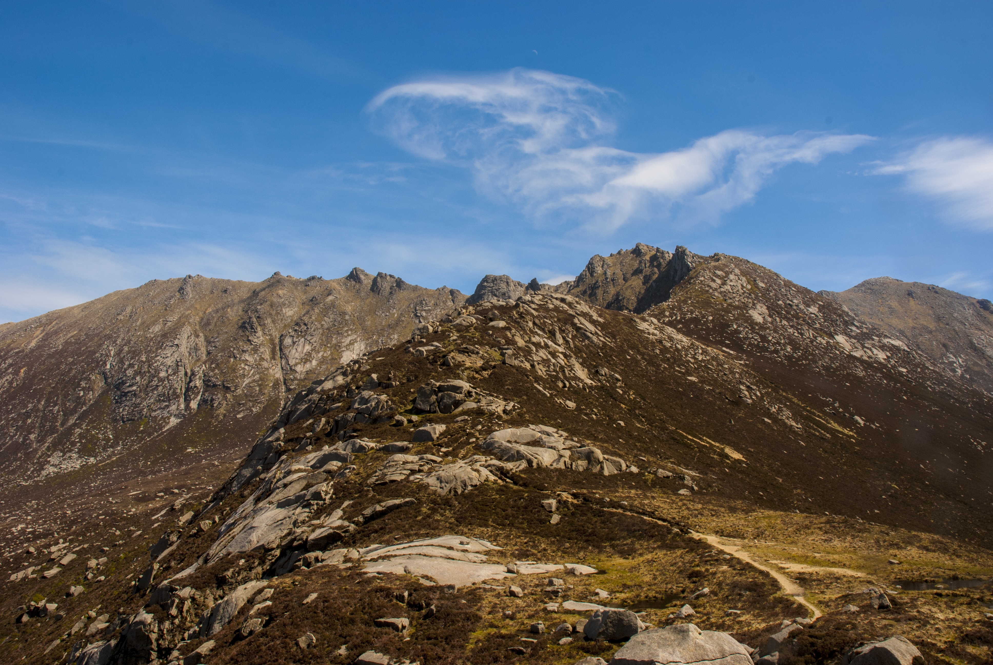 mountain ridge, hills, scenic, blue, tranquil scene, landscape, arran, non-urban scene, isle, mountain, idyllic, mountain peak, formation, tranquility, HD Wallpaper