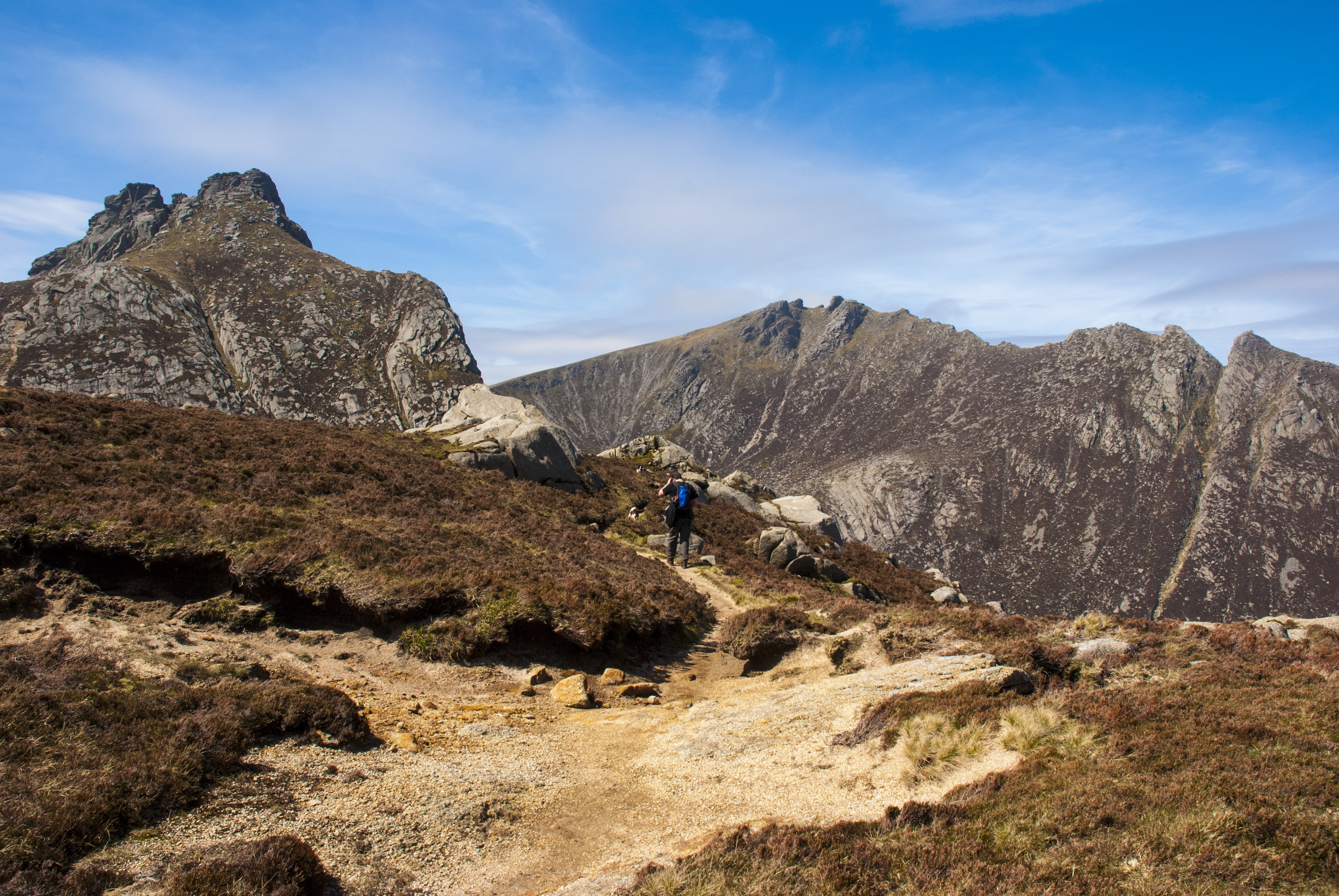 rocks, scottish, hills, peaks, scotland, scenic, lifestyles, sky, leisure activity, real people, isle, sport, one person, landscape, mountain range, island, HD Wallpaper