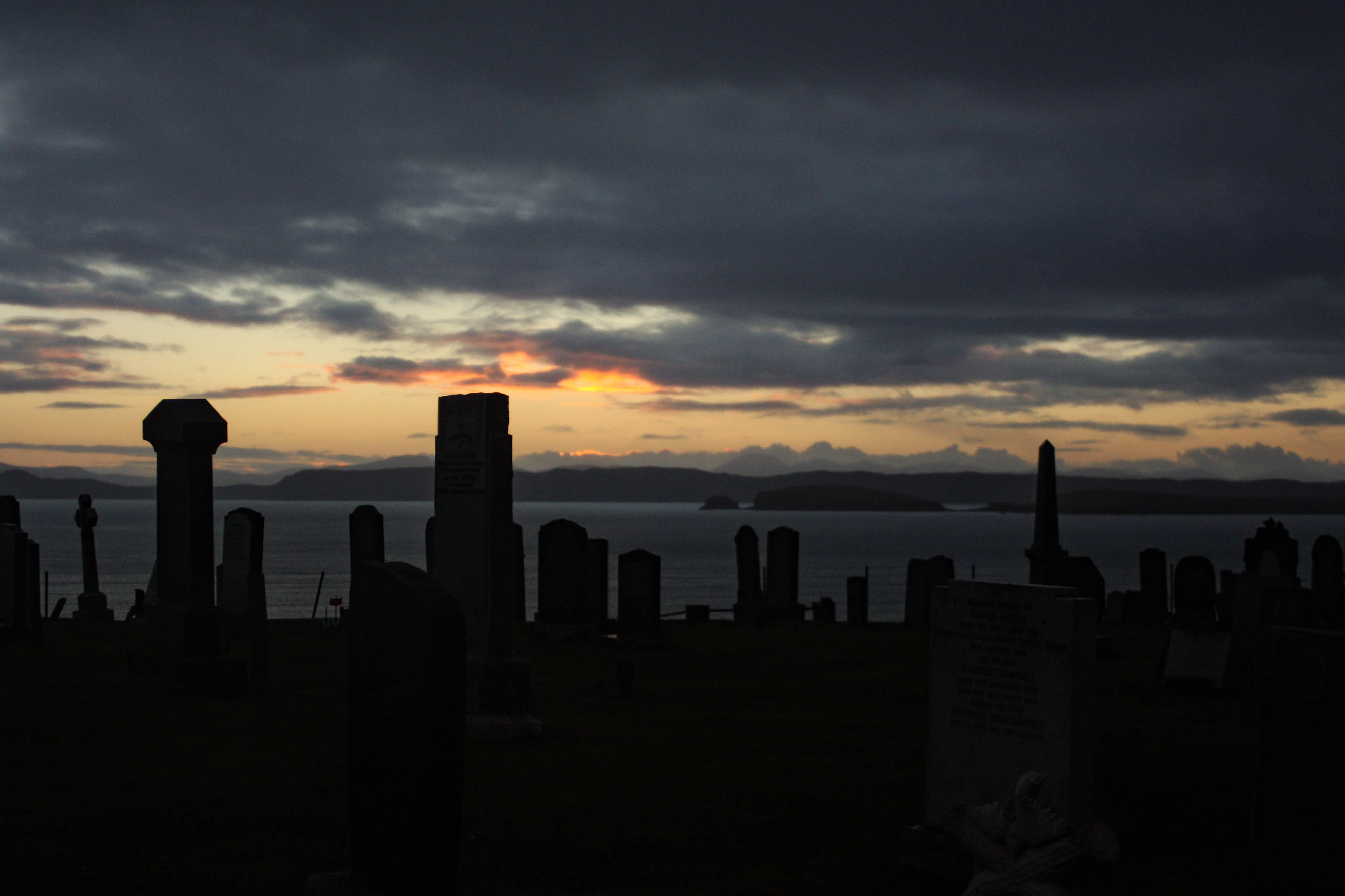 city, graveyard, 4K, cloud - sky, winter, building exterior, scottish, outer hebrides, storm, burial, evening, silhouette, sunset, ghost, sombre, storm cloud, HD Wallpaper
