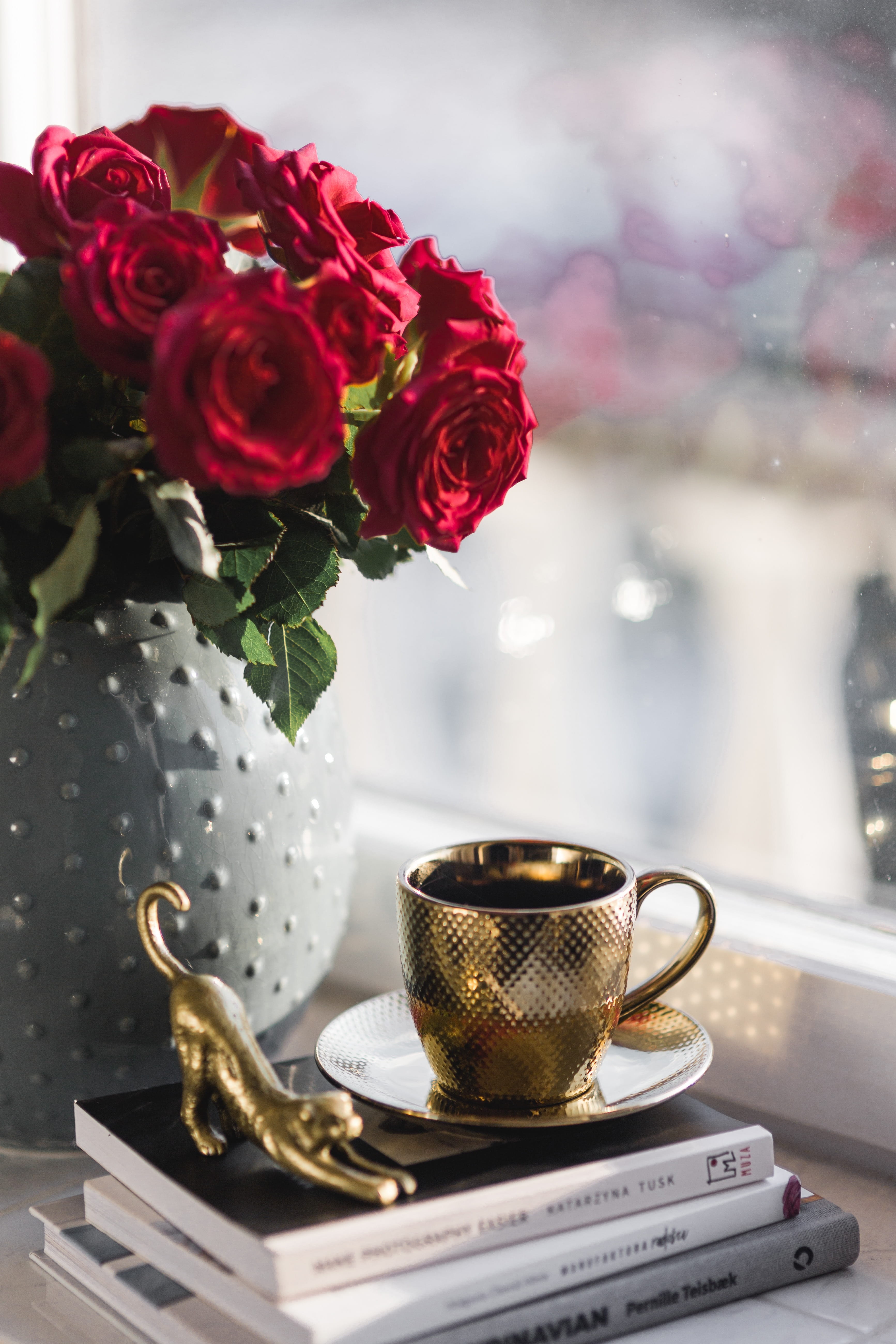 no people, roses, bouquet, crockery, vulnerability, still life, candles, freshness, indoors, vase, close-up, interior, essentials, tea cup, home decor, Phone HD Wallpaper