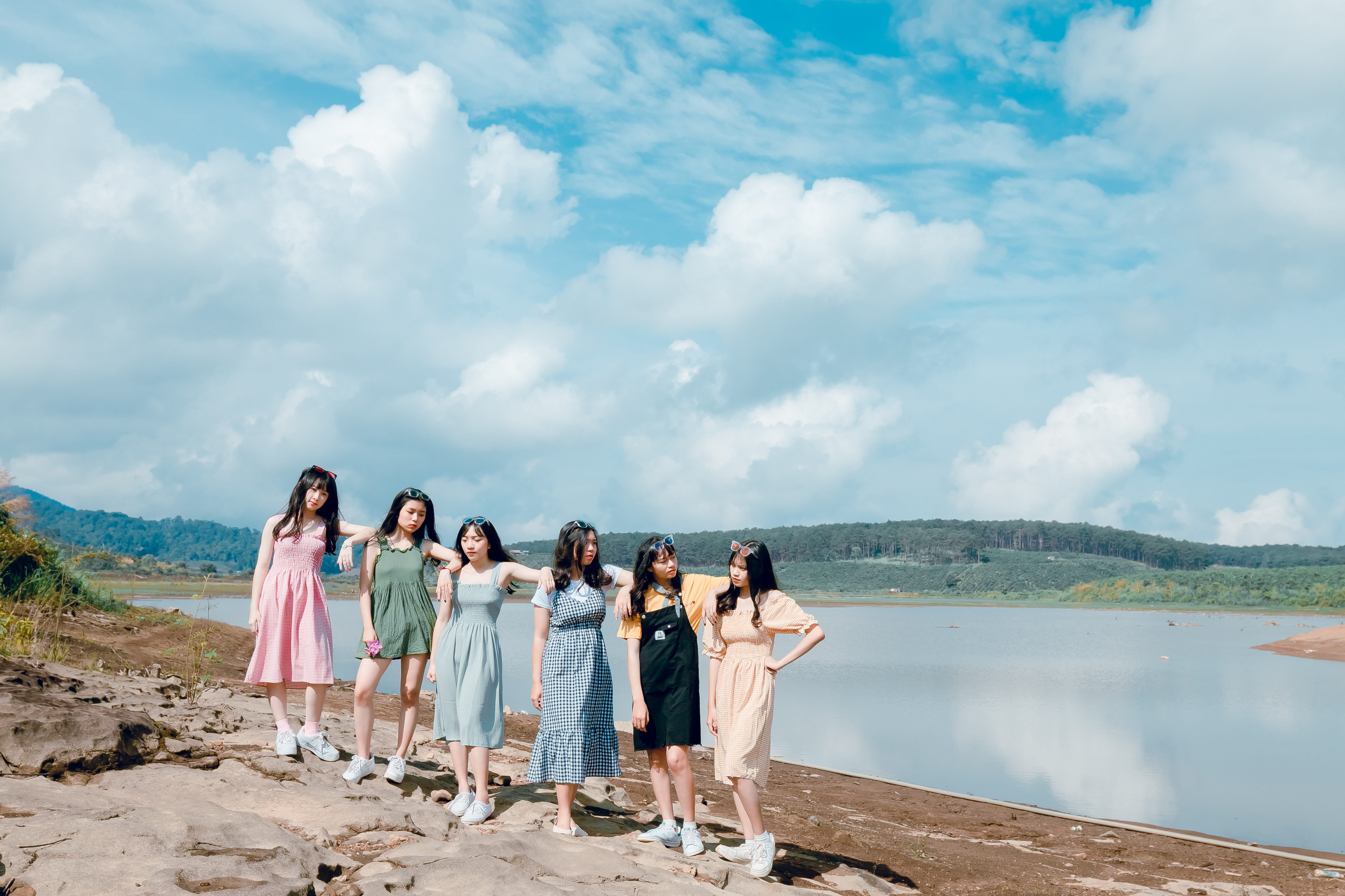 sea, female, outdoors, young women, beauty, women, females, child, beautiful, medium group of people, beauty in nature, girls, cloud - sky, friendship, HD Wallpaper