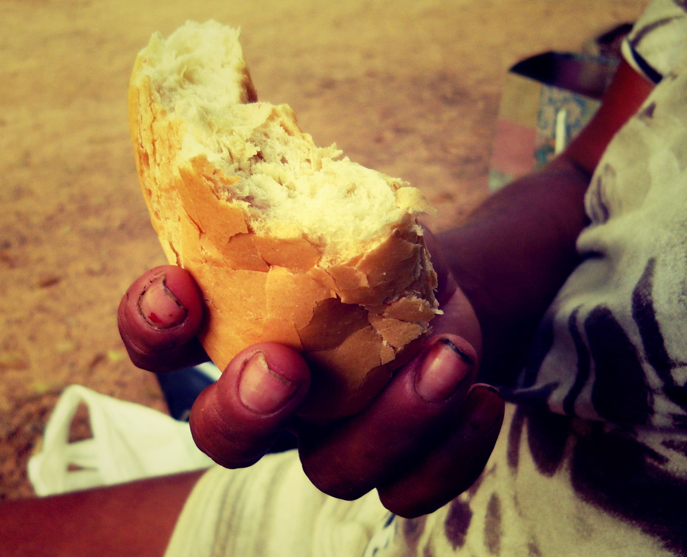 leisure activity, hand, focus on foreground, ice cream, freshness, sadness, temptation, person, finger, human hand, food, baked, pain, bread, one person, HD Wallpaper