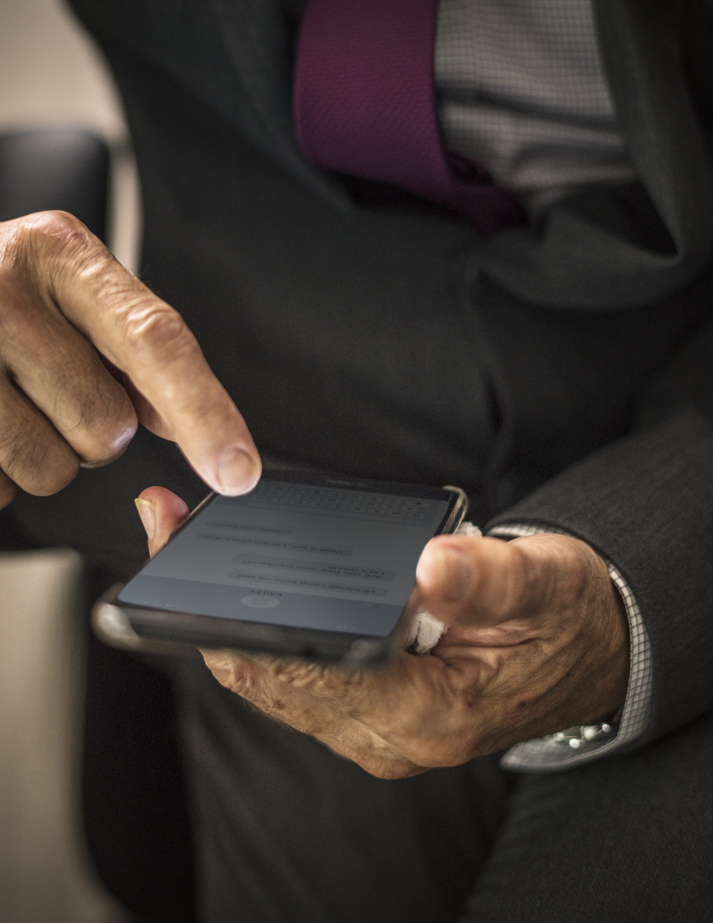 men, finger, digital, design space, one, manager, boss, device, touch screen, internet, wifi, connection, human hand, close-up, checking, suit, european, Phone HD Wallpaper