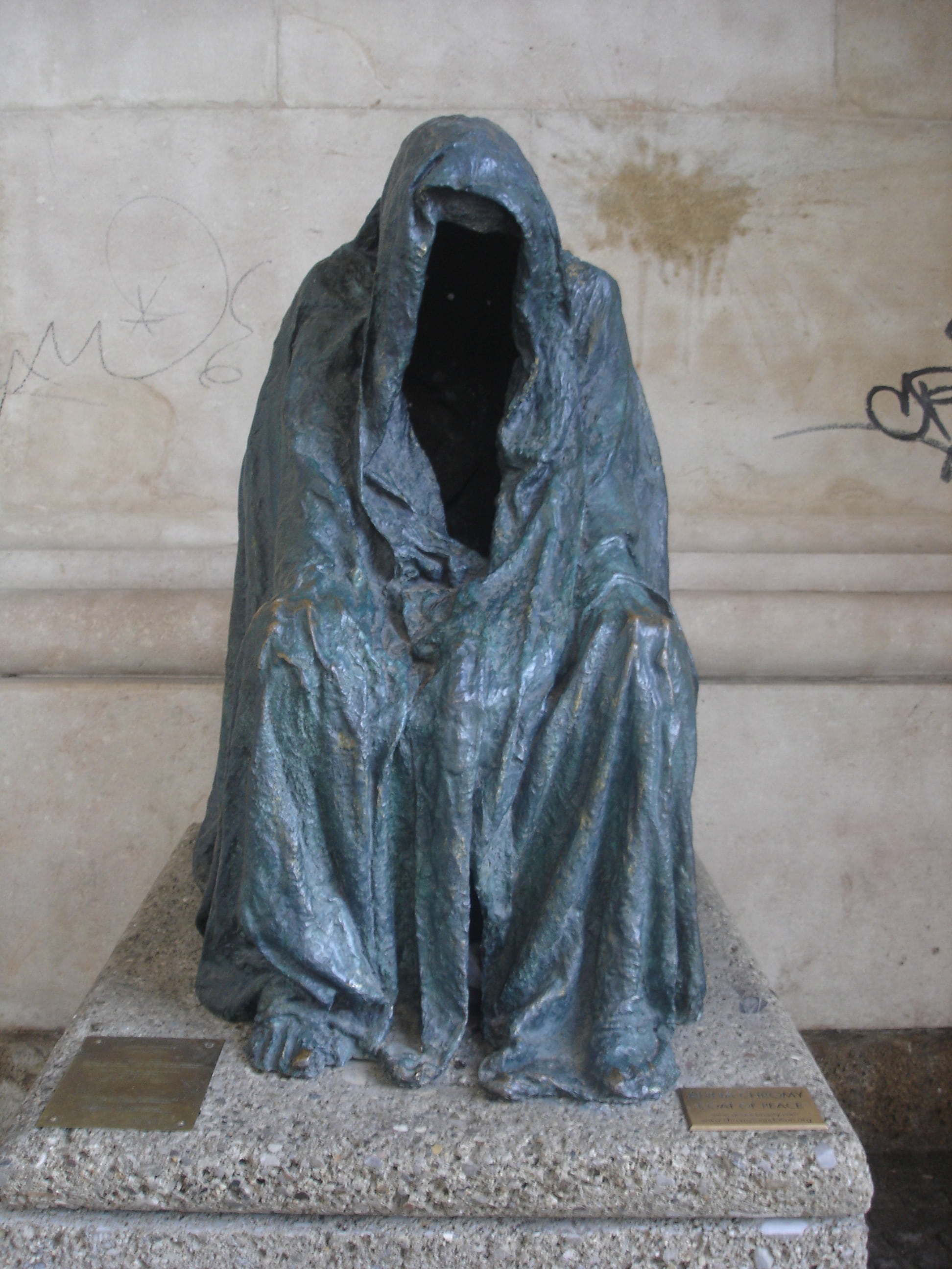reaper, spirits, cry, grave, mourning, figurine, sculpture, believe, day, stone figure, spirit, female likeness, wall - building feature, cemetery, harmony, Phone HD Wallpaper