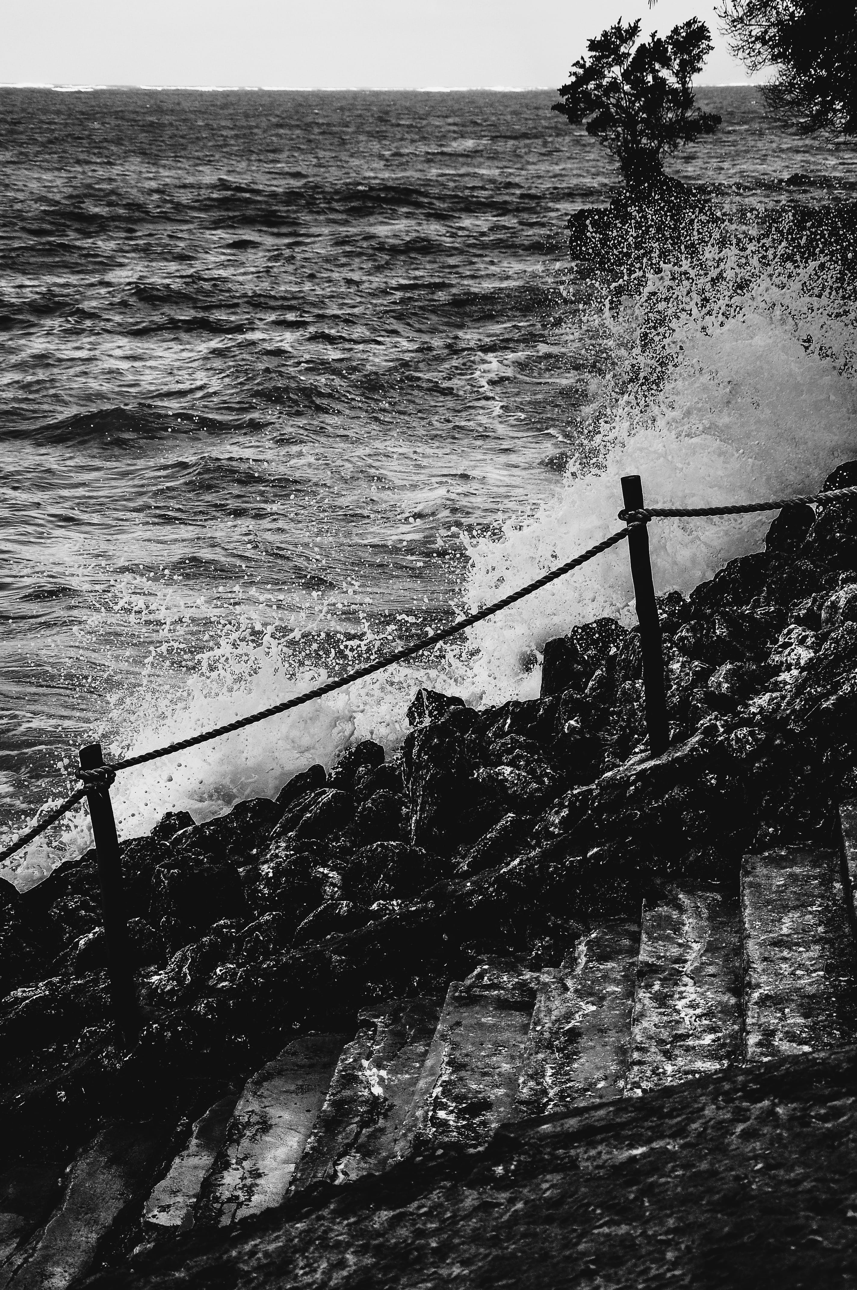beauty in nature, sea, voyager, scenics - nature, waves, outdoors, horizon, sky, no people, nature, day, black and white, ocean, tranquil scene, fishing, Phone HD Wallpaper