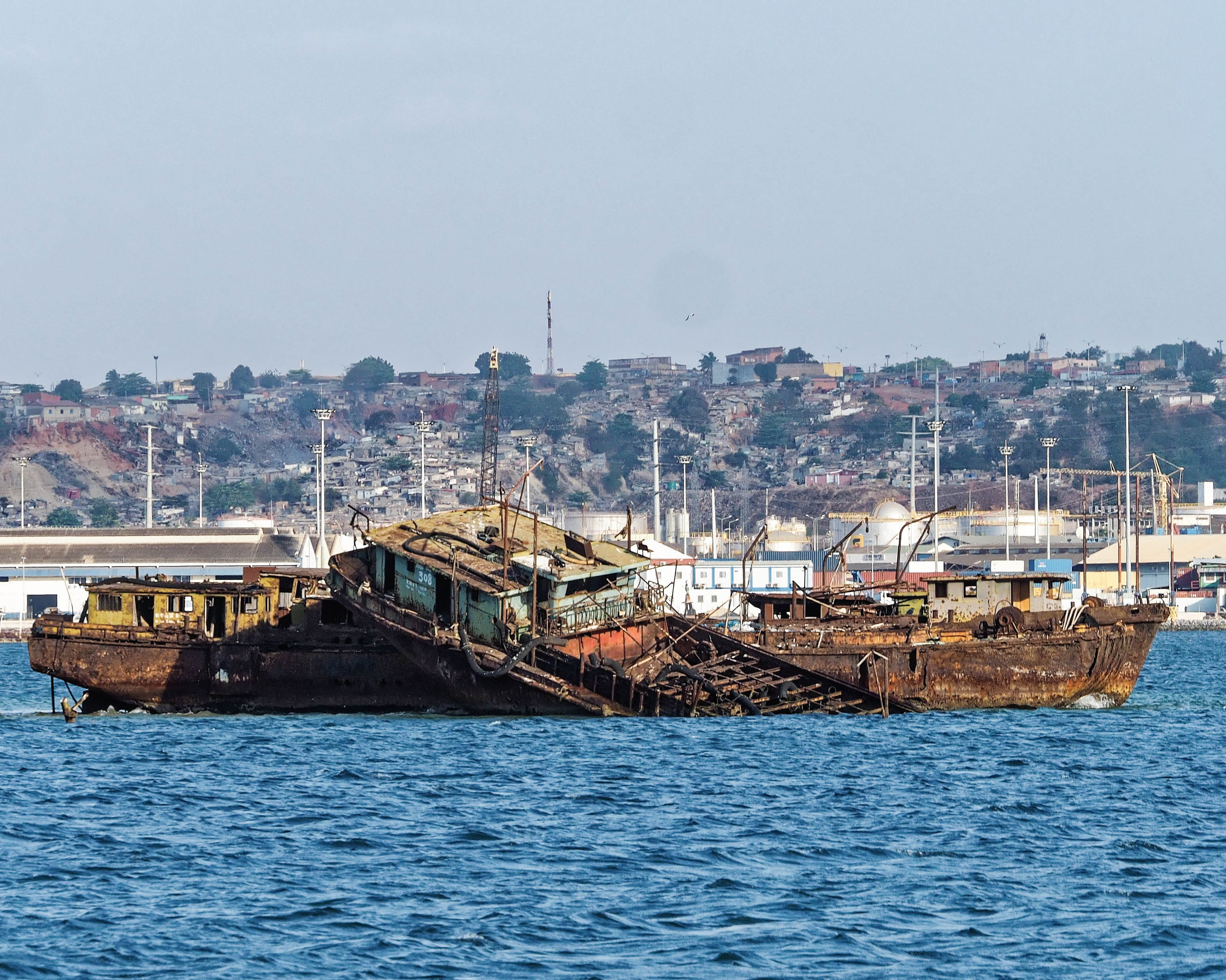 ship, nature, sea, day, clear sky, architecture, fishing industry, waterfront, mode of transportation, copy space, building, transportation, outdoors, city, HD Wallpaper