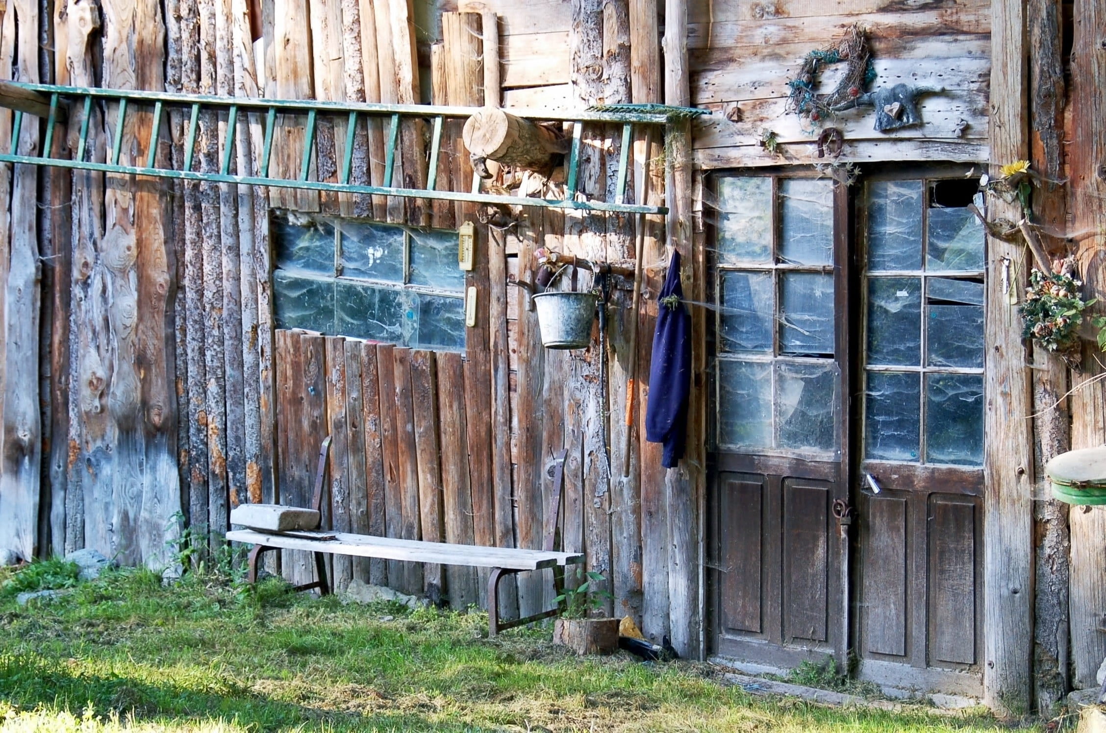 bed and breakfast, field, built structure, deterioration, door, house ruins, window, ranch, rustic, farm, old, 1080P, rural, house, security, old building, HD Wallpaper