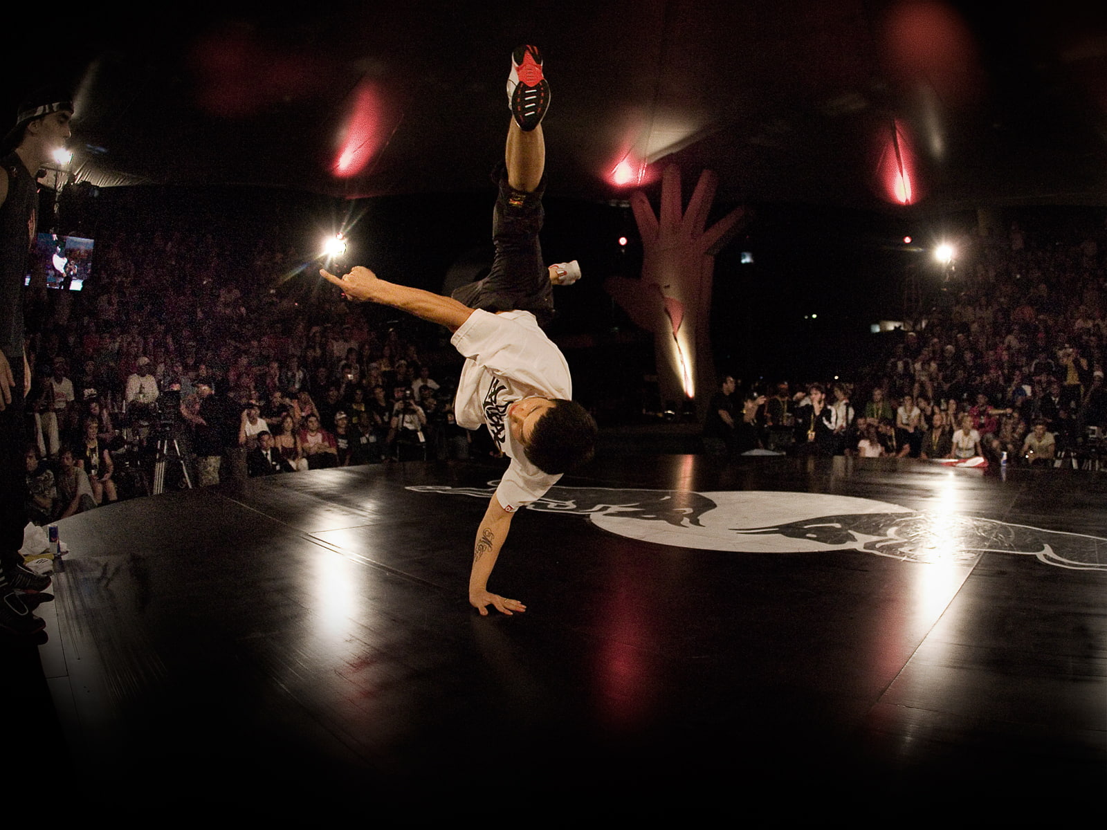 white, shirt, bc, black, one, 720P, red, bull, HD Wallpaper