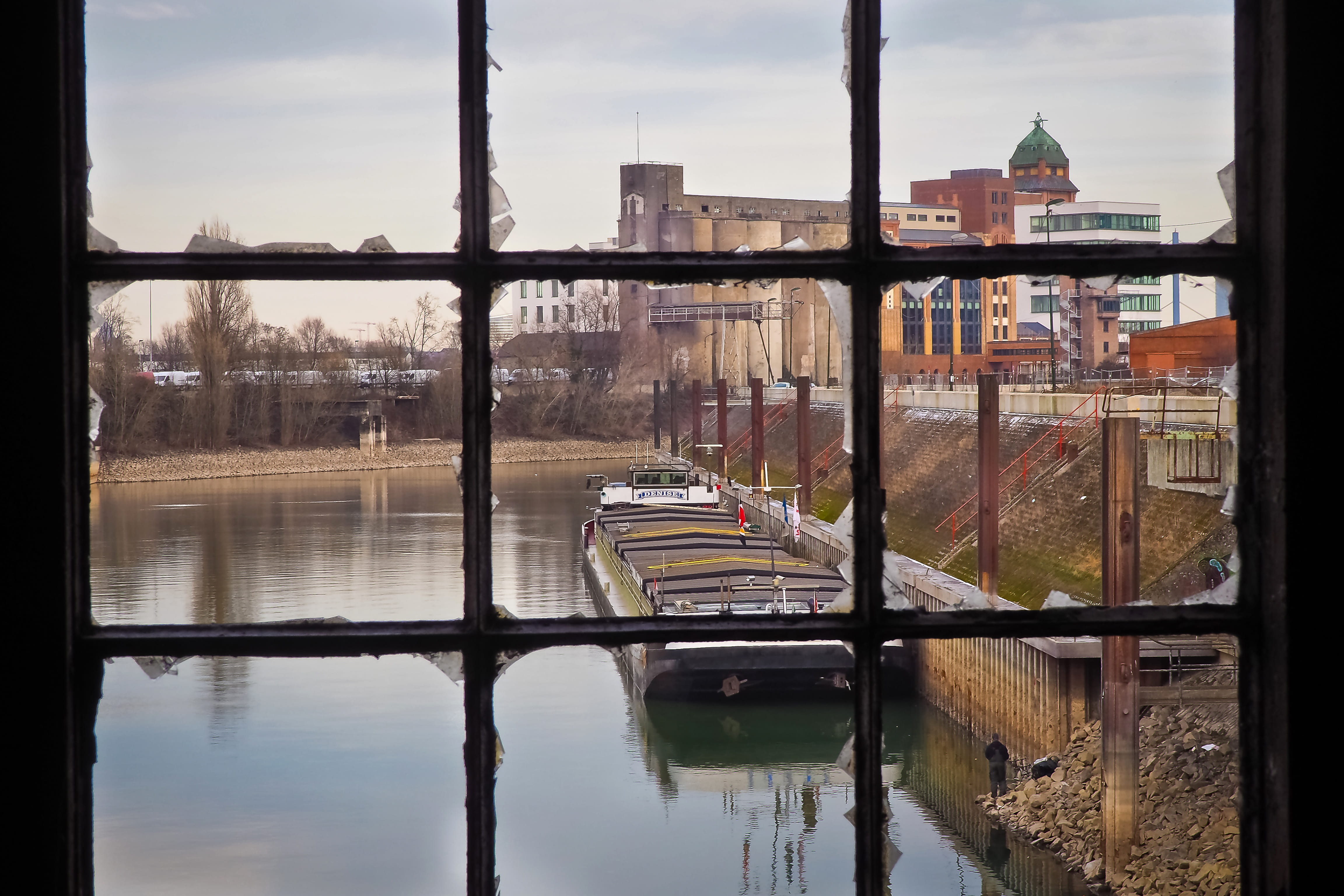 dilapidated, sky, outlook, old, weathered, industry, travel, transience, boat, waterfront, factory, room, destruction, past, broken, old factory, ruin, HD Wallpaper