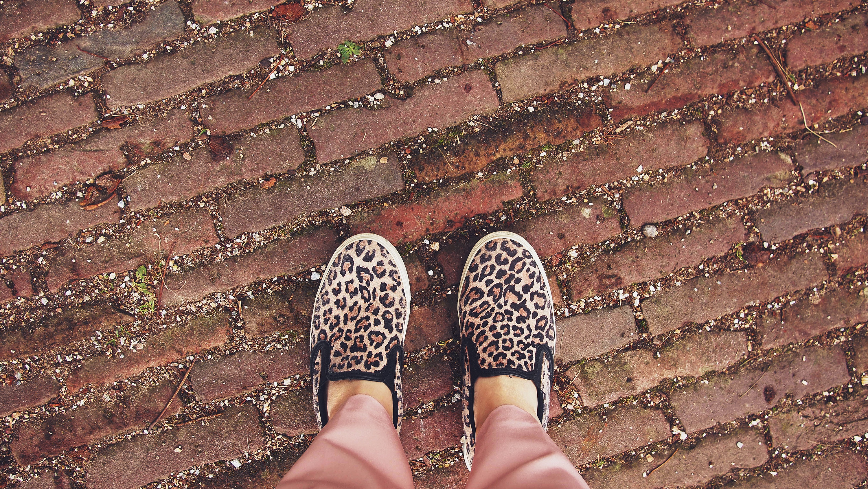 wear, human foot, slip, cobblestone, directly above, personal perspective, walk, human leg, pair, wearing, footwear, beige, 2K, adult, pattern, women, HD Wallpaper