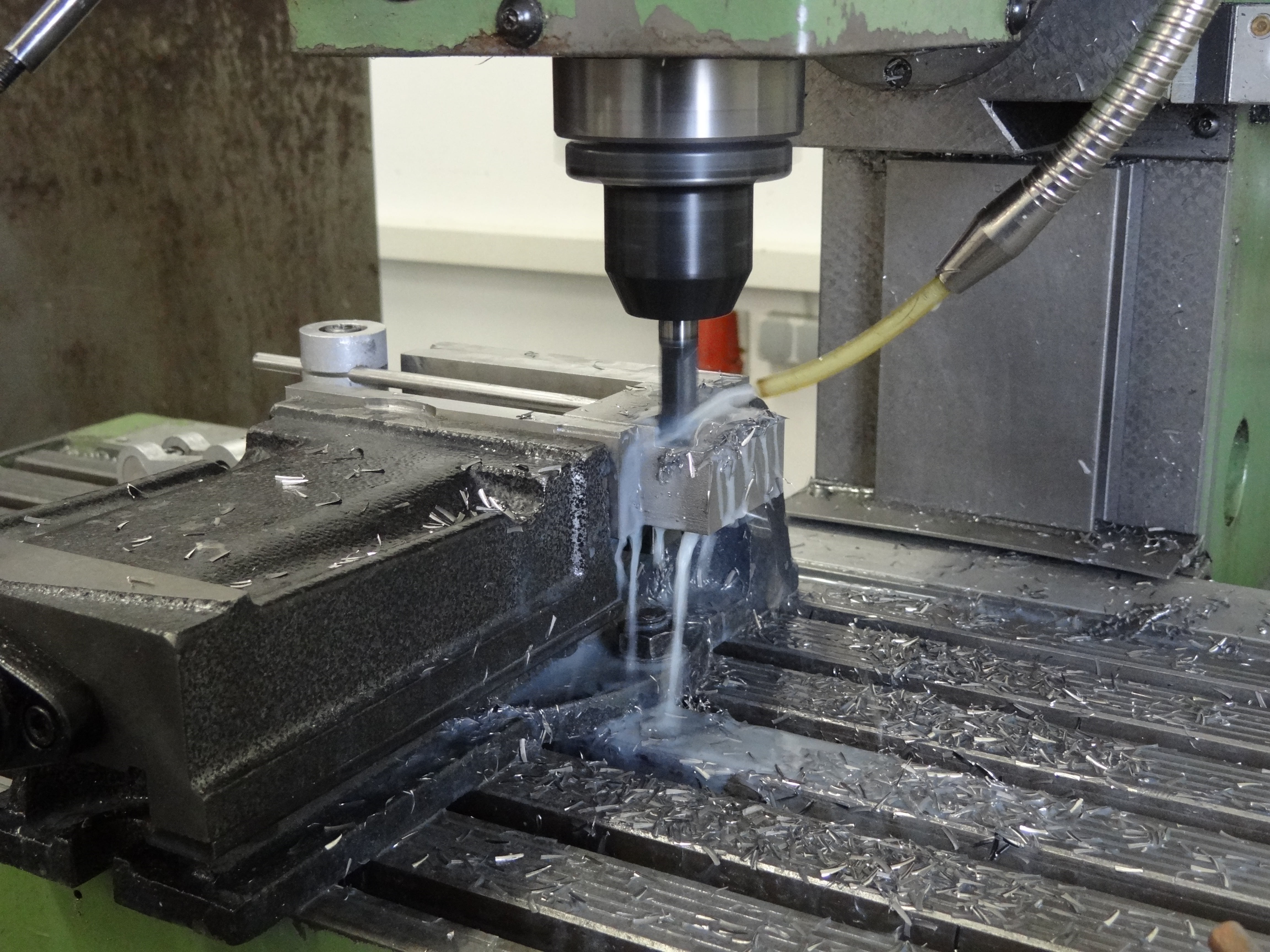 nature, machine part, manufacturing equipment, drill, technology, indoors, day, press, filled, chuck, workshop, water, drilling, tool, old, machinery, spiral, HD Wallpaper