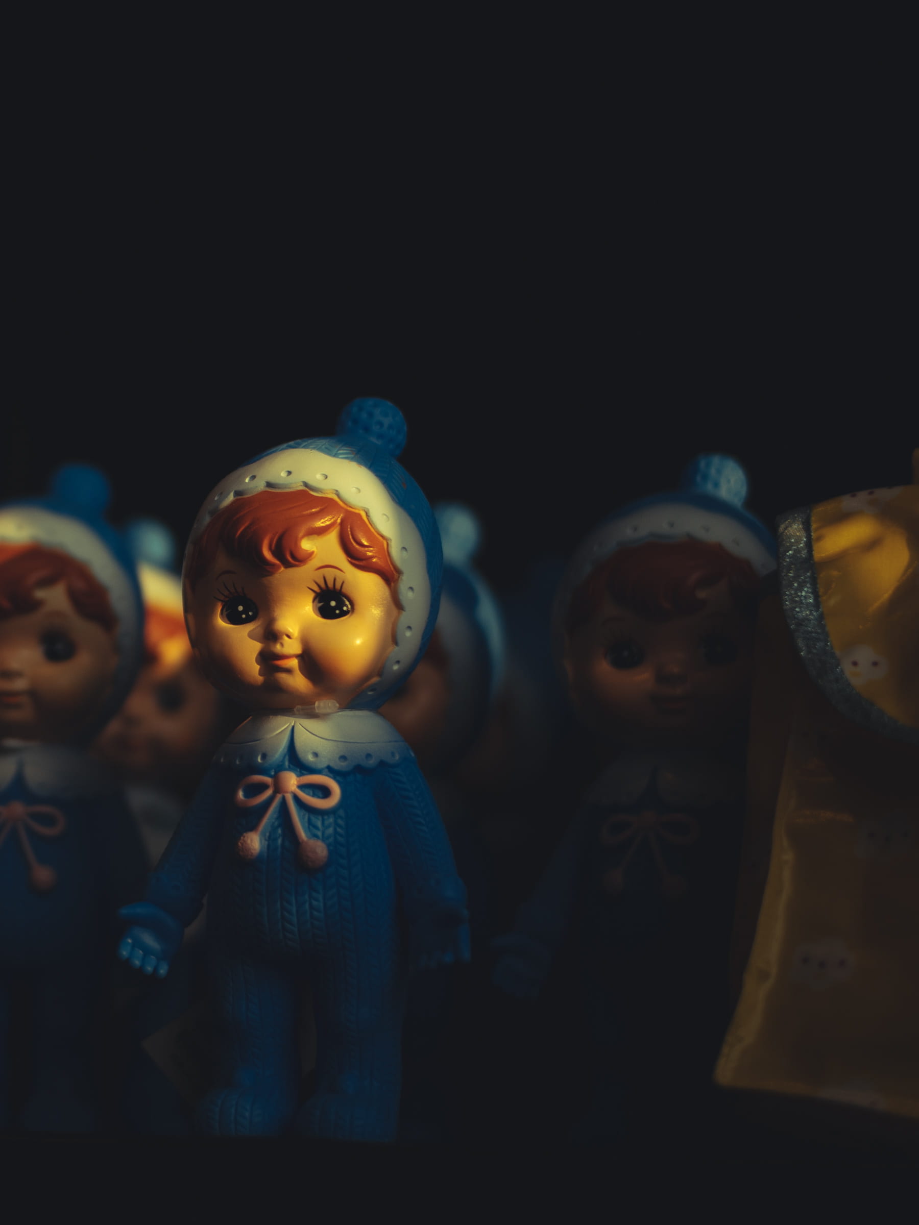 baby, doll, scary, craft, creativity, toy, focus on foreground, 1080P, shallow, selective focus, favors, black background, themed, no people, figurine, Phone HD Wallpaper