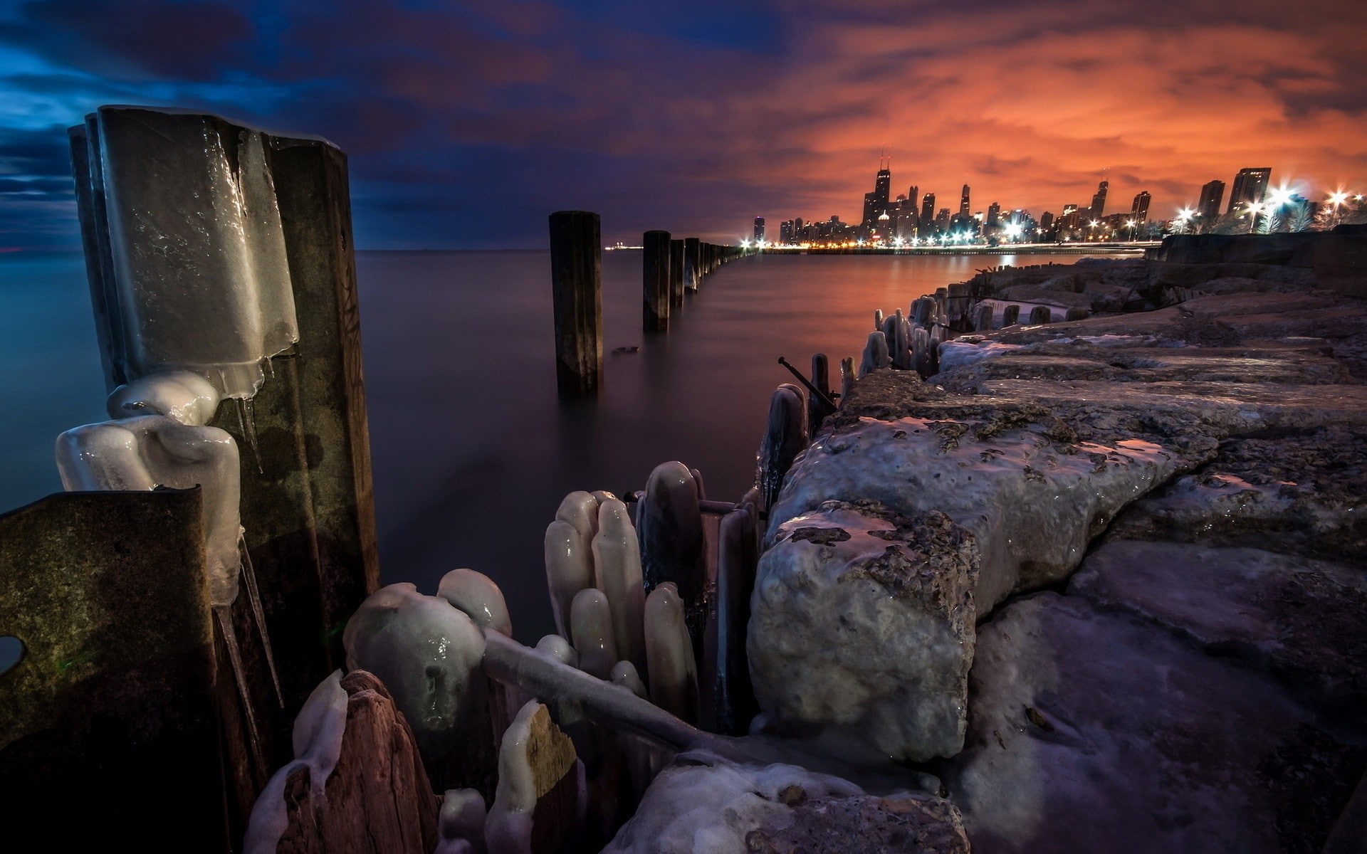 sea, tranquil scene, post, land, no people, sunset, cityscape, scenics - nature, water, rock, wooden post, architecture, dusk, Chicago, 1080P, nature, HD Wallpaper