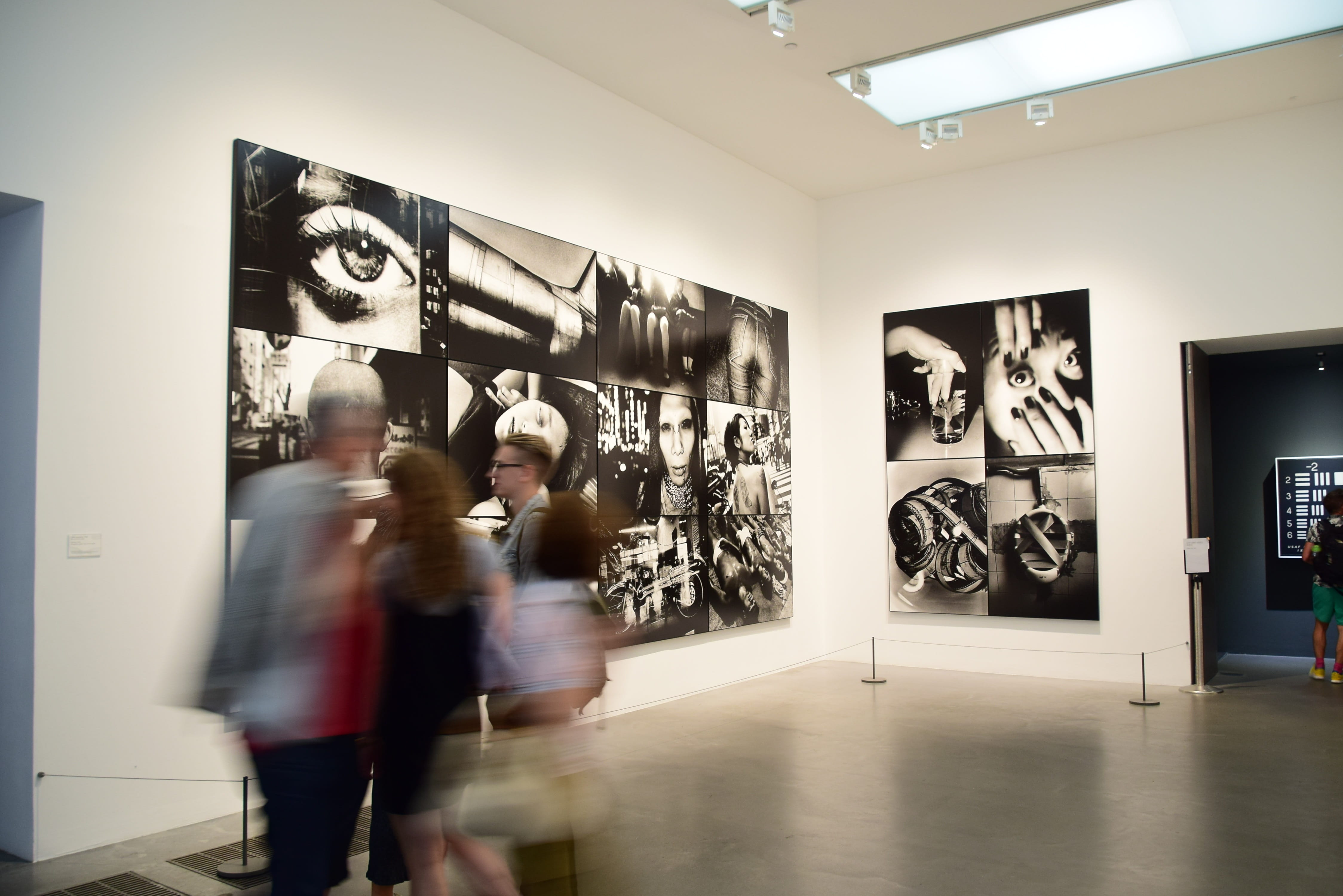 artwork, indoors, real people, females, adult, retail display, people, canvases, blurred motion, lifestyles, human representation, canvas, shopping, art gallery, HD Wallpaper