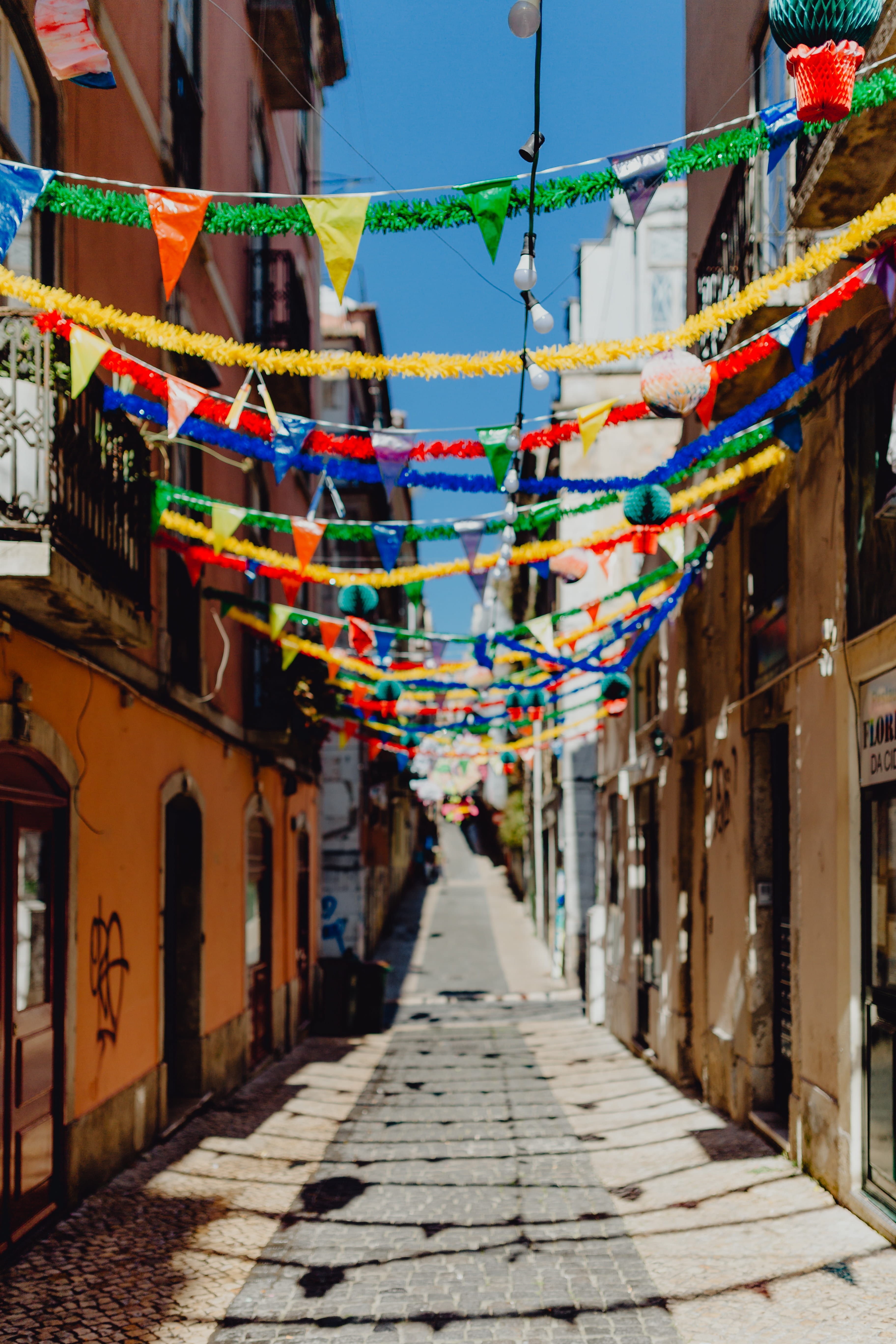 Saint Anthony, 5K, focus on foreground, day, decoration, anthony, lighting equipment, decorations, portugal, lisboa, built structure, celebration, alfama, Phone HD Wallpaper