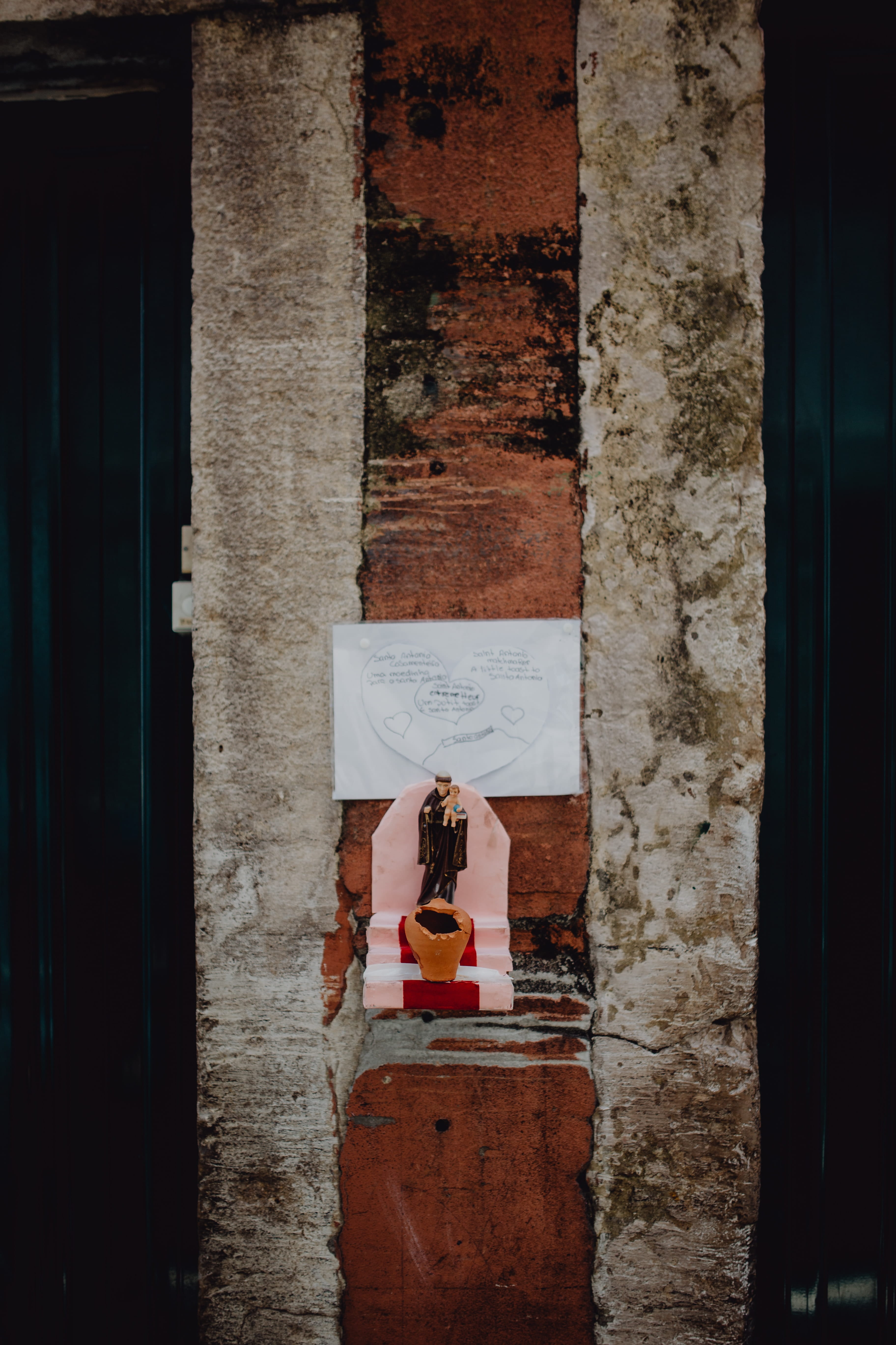 building, decorated, lisbon, Saint Anthony, garland, colorful, 5K, day, close-up, no people, building exterior, happy, wall - building feature, communication, Phone HD Wallpaper