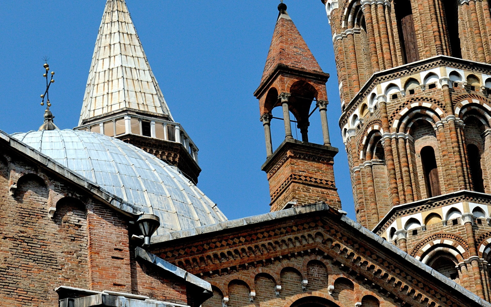 spirituality, building, travel destinations, tourism, travel, basilica of saint anthony of padua, low angle view, spire, place of worship, 1080P, ornate, HD Wallpaper