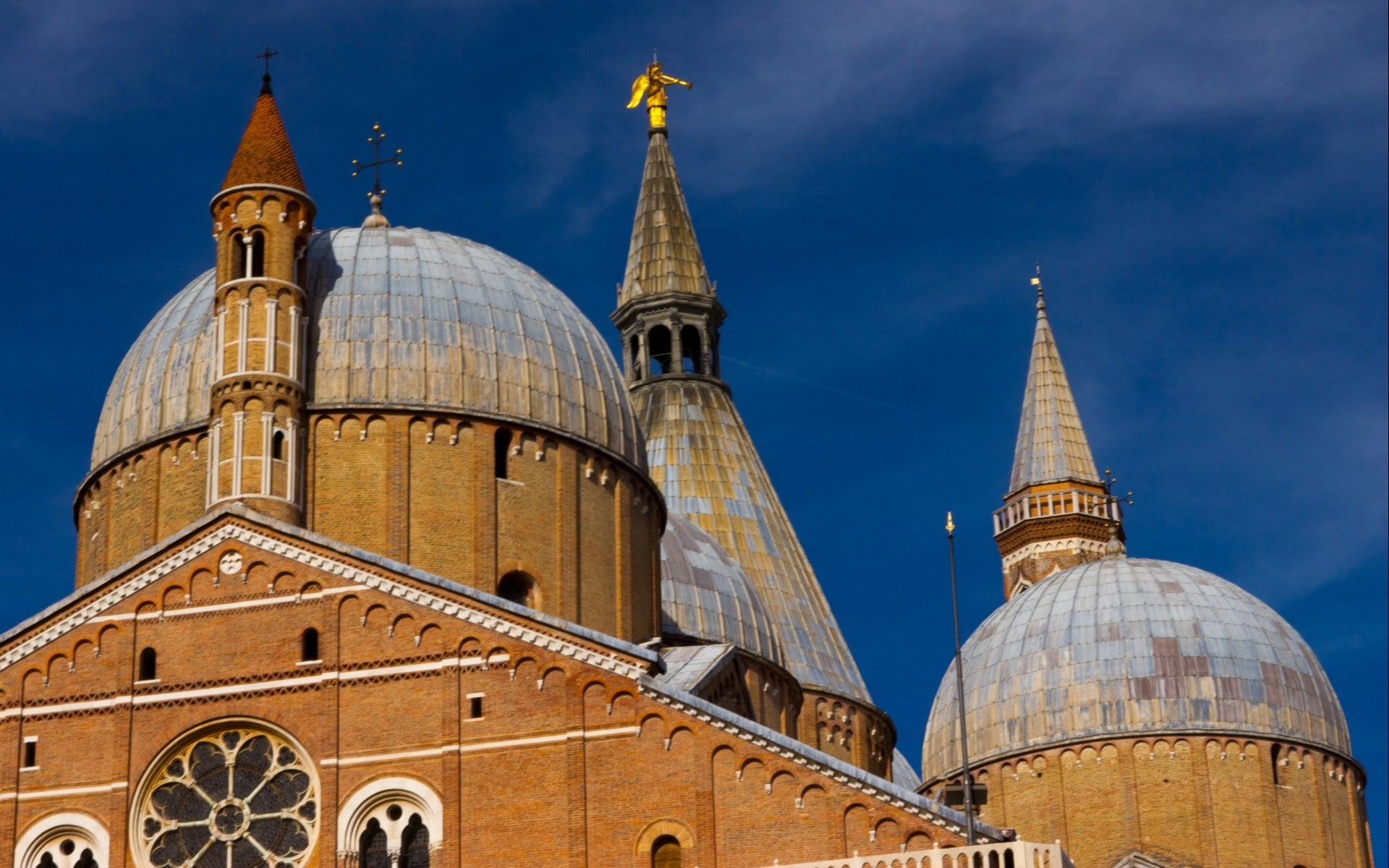 spire, dome, tower, belief, sky, 1080P, religion, outdoors, travel destinations, basilica of saint anthony of padua, no people, tourism, building exterior, HD Wallpaper