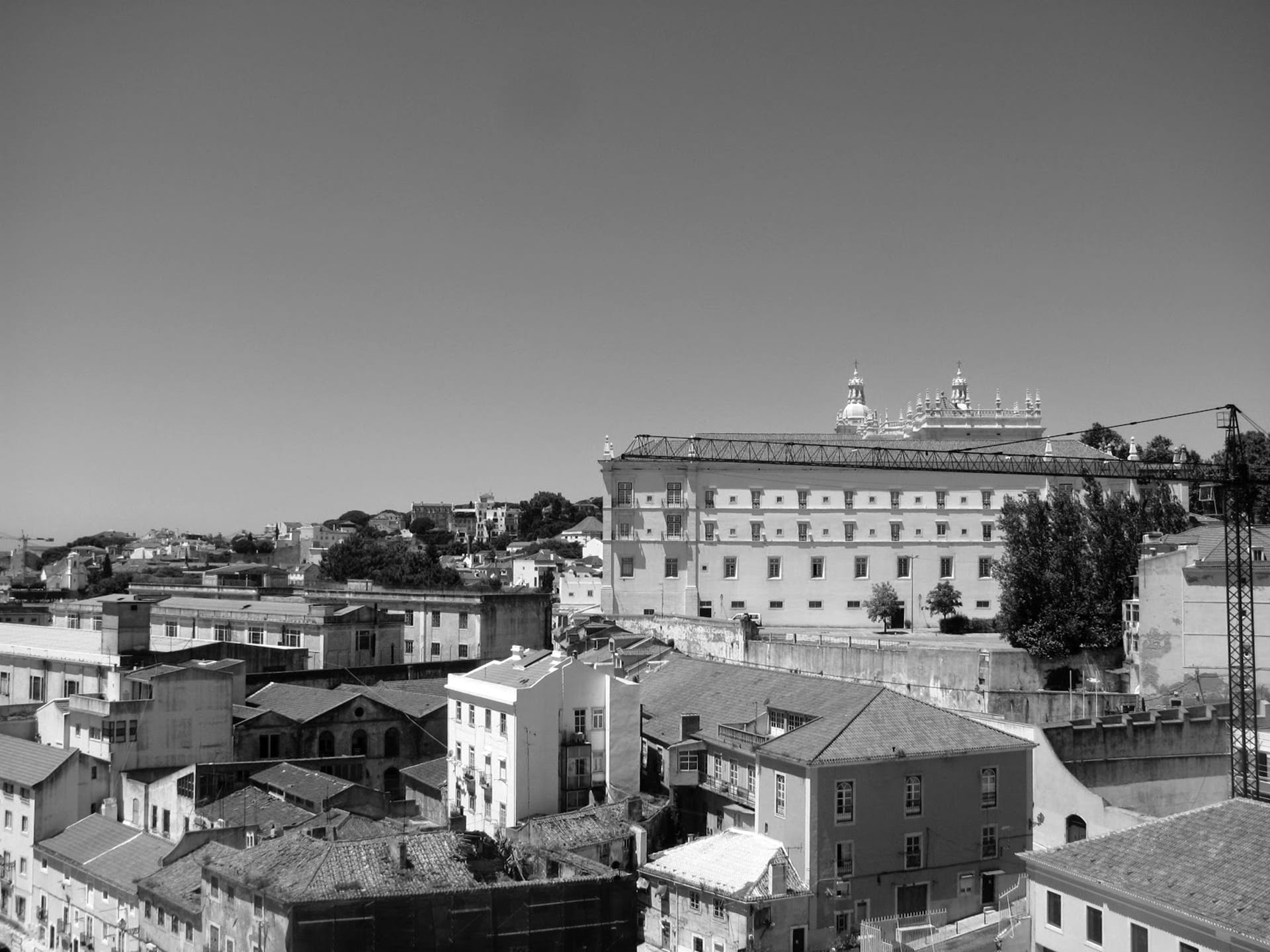 copy space, Alfama, history, built structure, Lisbon, house, nature, travel, city, day, clear sky, roof, outdoors, cityscape, 1080P, residential district, HD Wallpaper