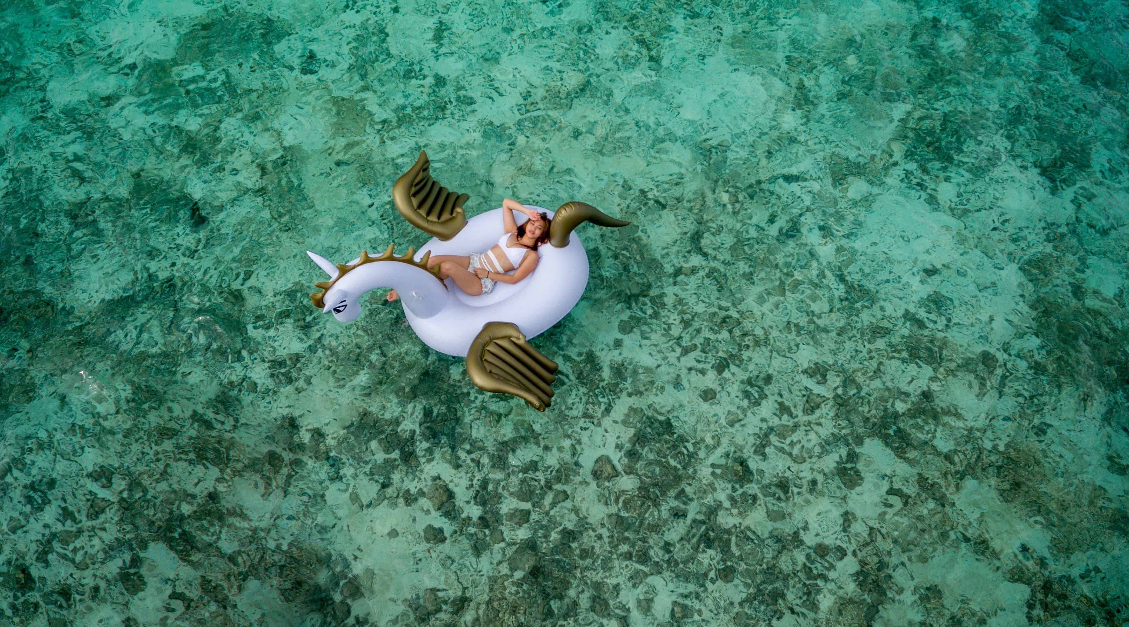 gold, Unicorn, tourism, clearwater, Summer, View, Nature, Tropical, Paradise, Above, Maldives, Aerial, floating, DronePhotography, Woman, Seasons, 4K, HD Wallpaper