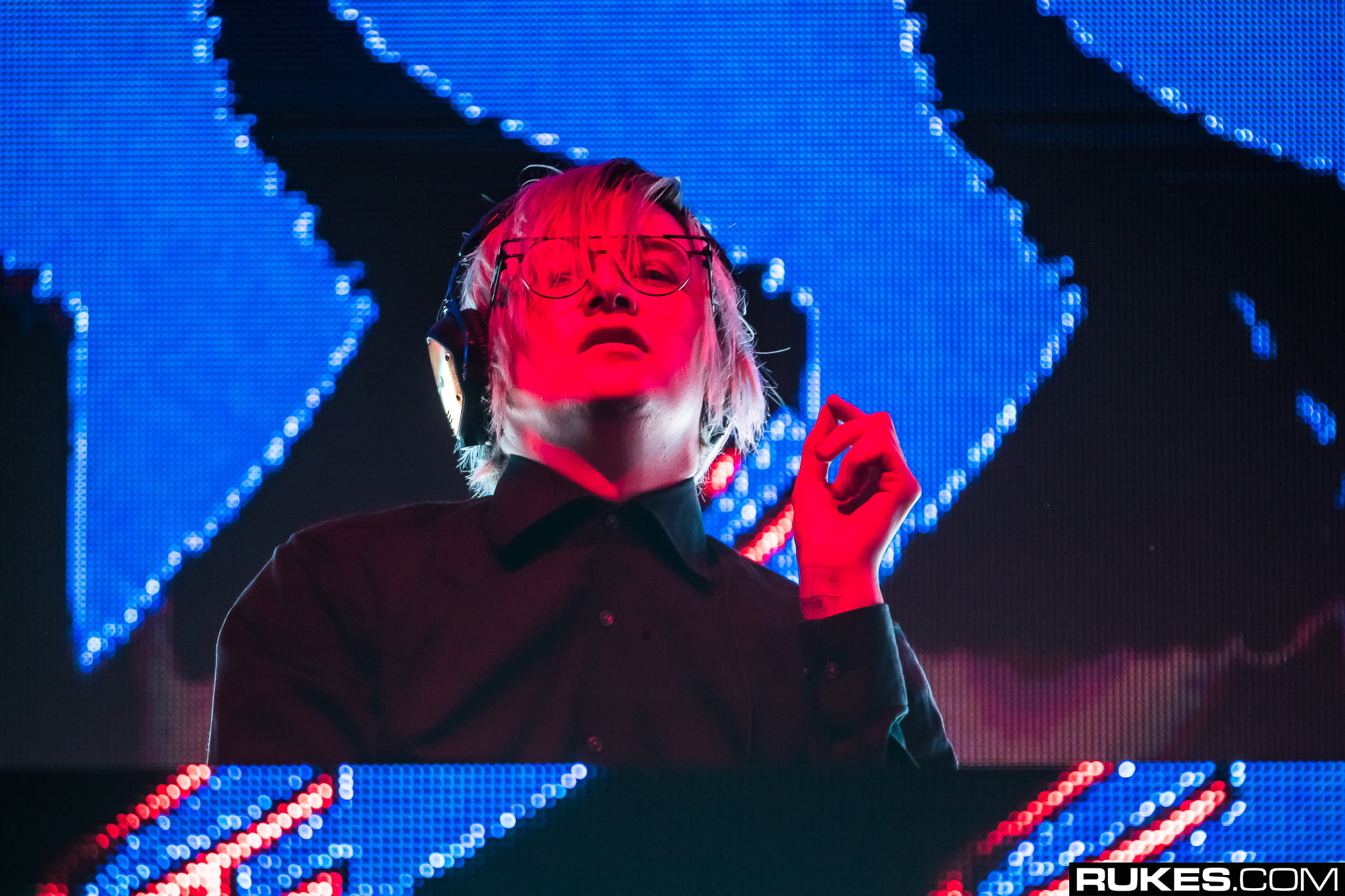 festival, photography, young adult, event, club dj, Rukes, night, indoors, blue, lifestyles, headshot, dj, music, arts culture and entertainment, portrait, HD Wallpaper