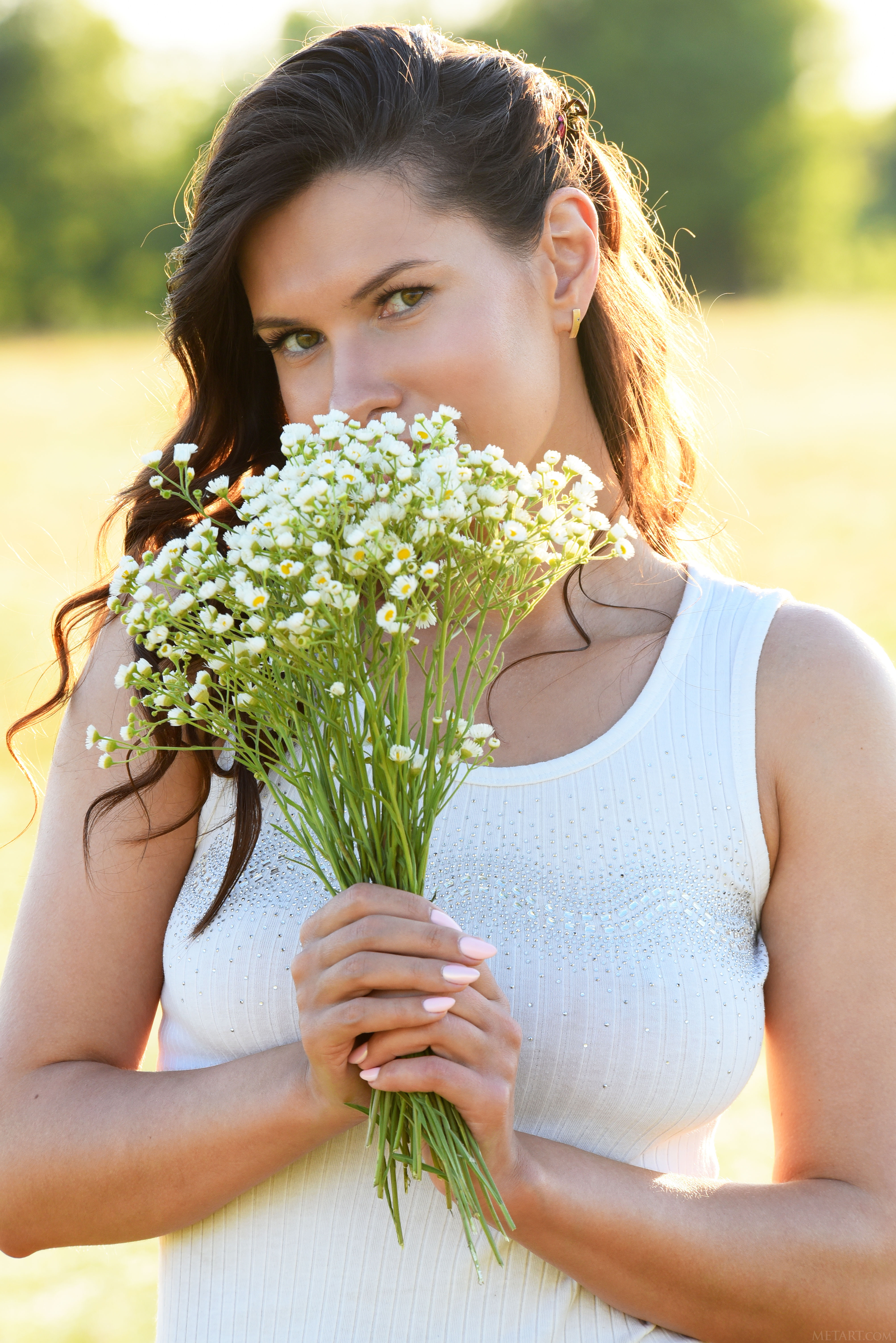 day, adult, freshness, long hair, brunette, brown hair, field, MetArt Magazine, people, plant, healthy lifestyle, outdoors, growth, flowers, 5K, holding, Phone HD Wallpaper