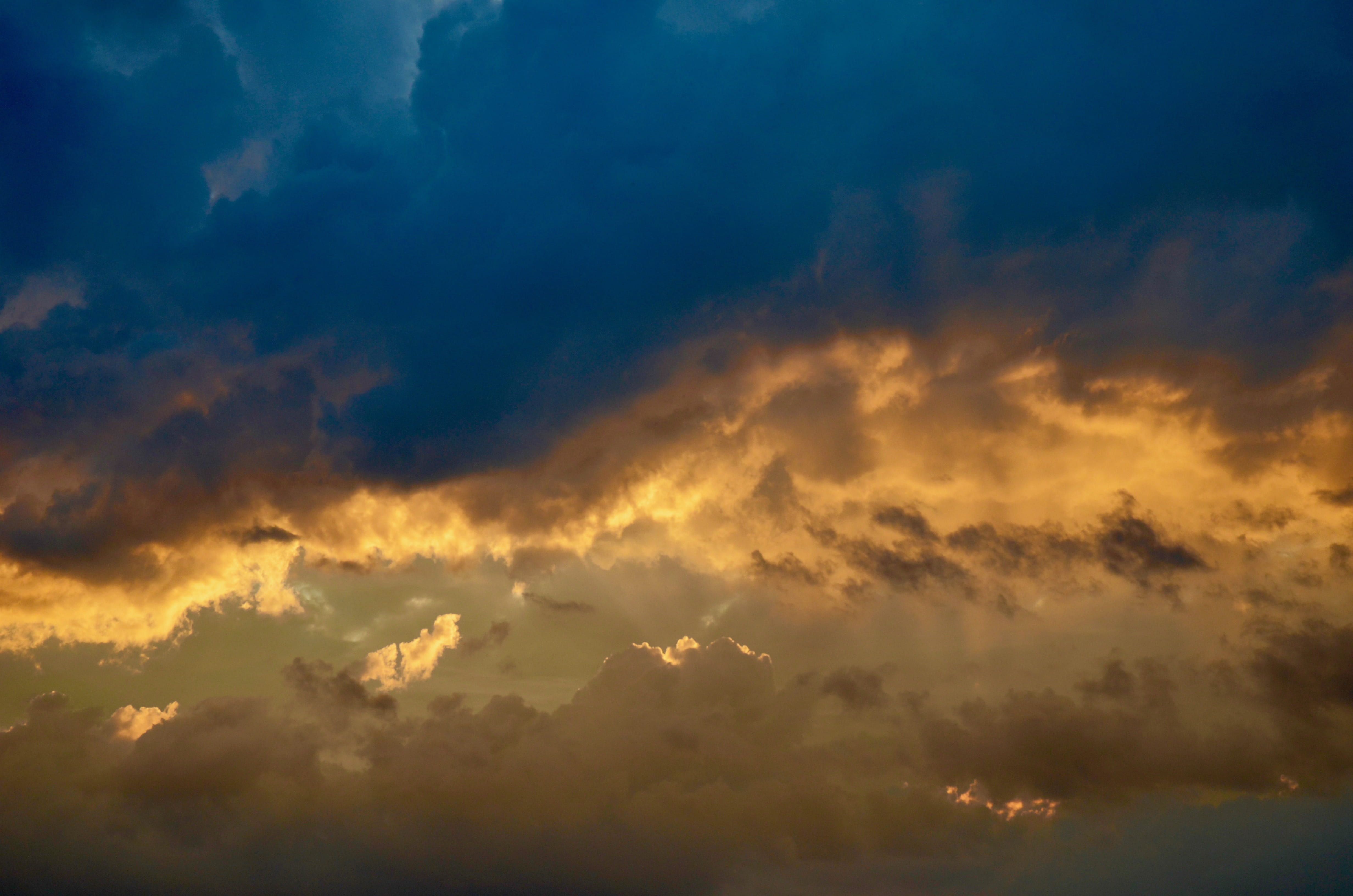 4K, nature, evening, cloud - sky, outdoors, clouds form, sky, no people, orange, idyllic, meteorology, dramatic sky, environment, gewitterstimmung, tranquil scene, HD Wallpaper