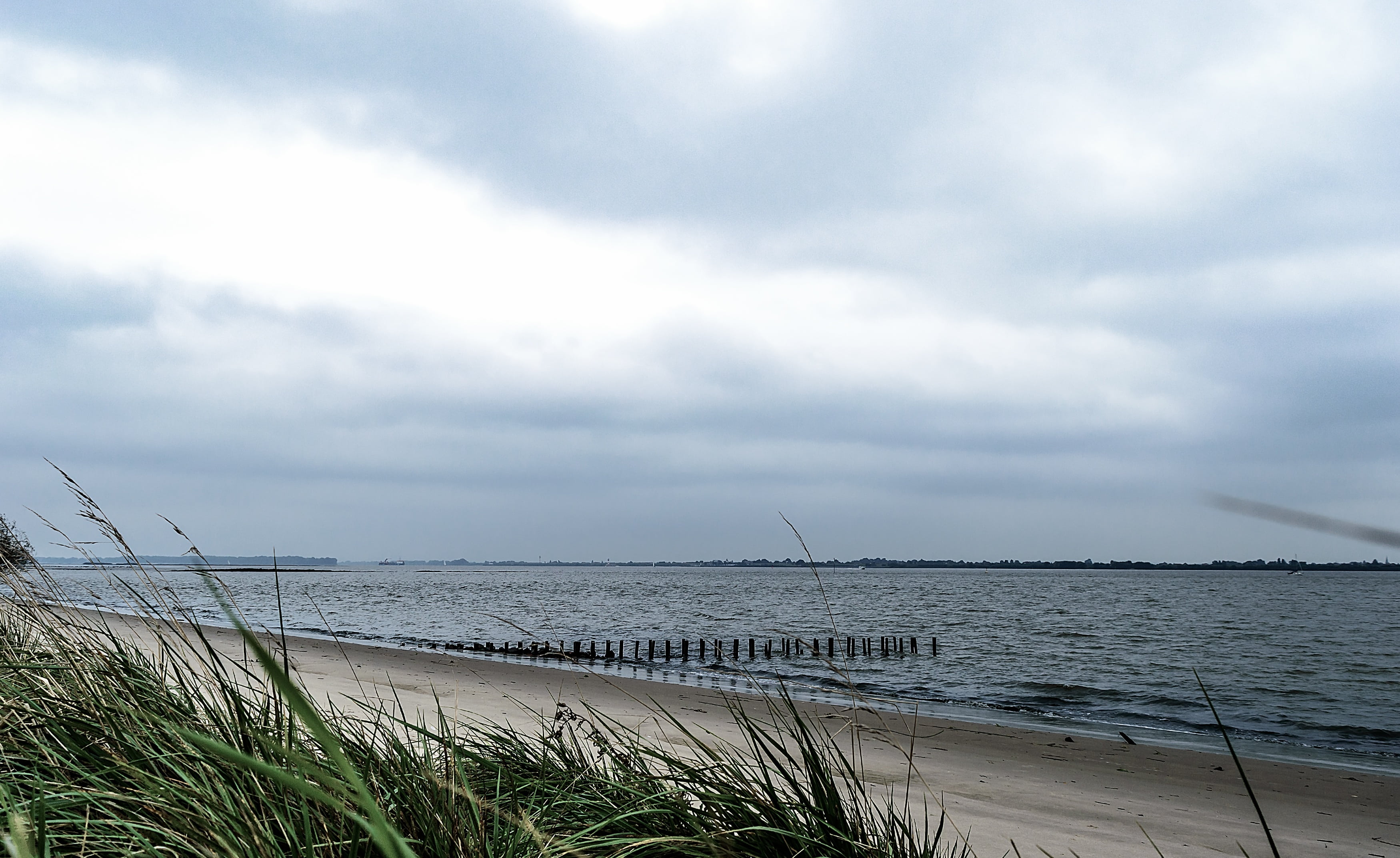 day, cold, overcast, sailboat, elbe beach, sand, land, beach, outdoors, tranquility, nautical vessel, tranquil scene, sky, horizon over water, slurry, barren, HD Wallpaper
