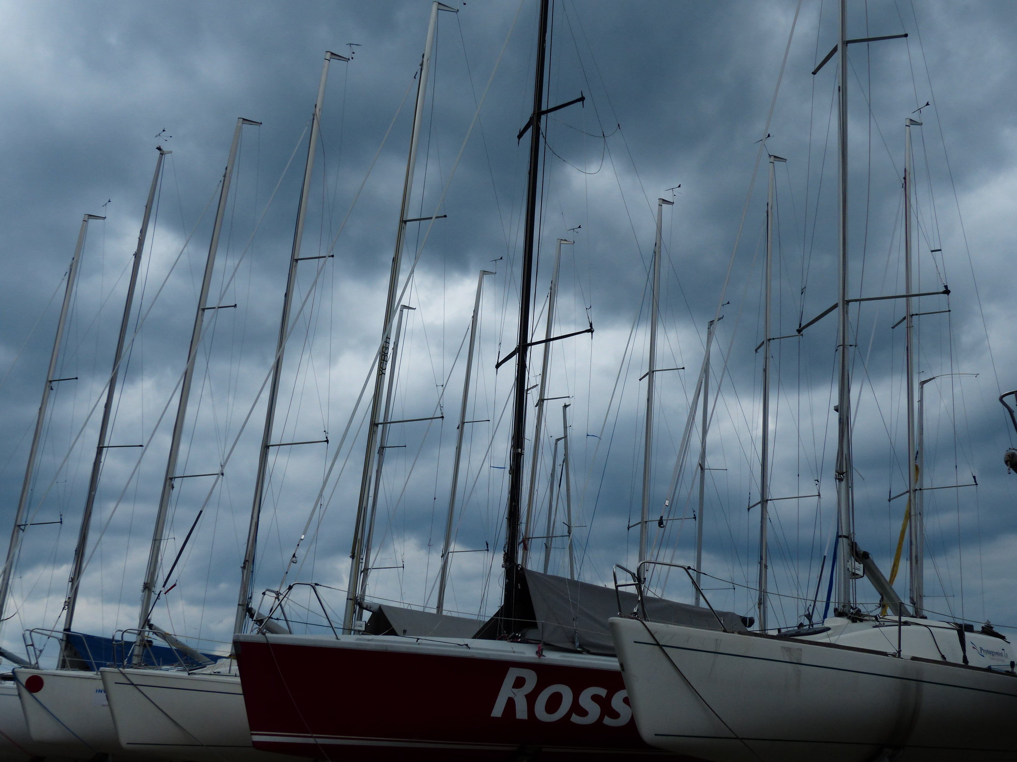 storm, sailing boats, outdoors, yacht, masts, harbor, gloomy, port, water, boat masts, western script, sail masts, 4K, nature, sky, slurry, communication, HD Wallpaper