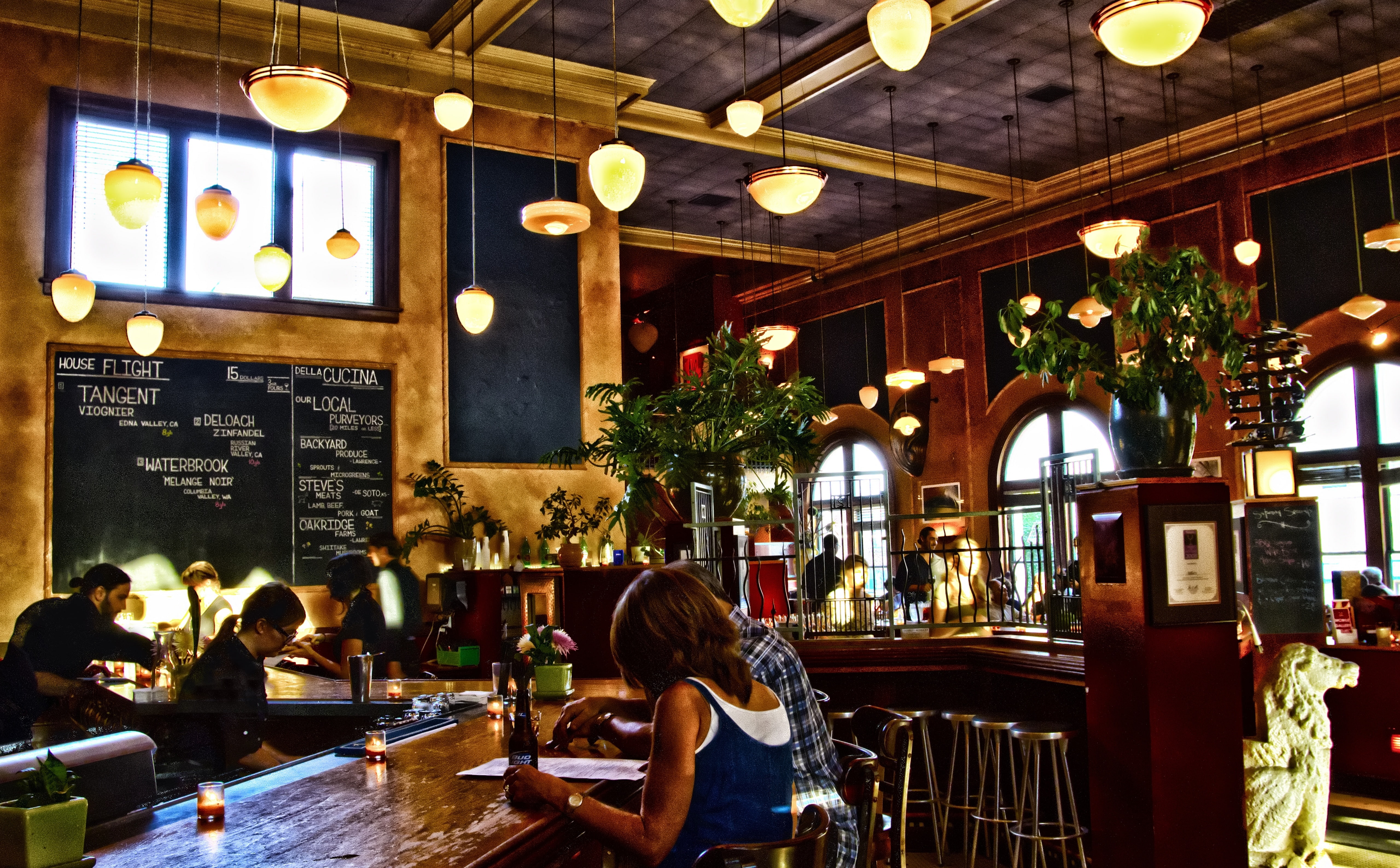 Afternoon, sitting, group, bar - drink establishment, real people, electric lamp, beige, Lawrence, United States, lot, Restaurant, people, built structure, HD Wallpaper