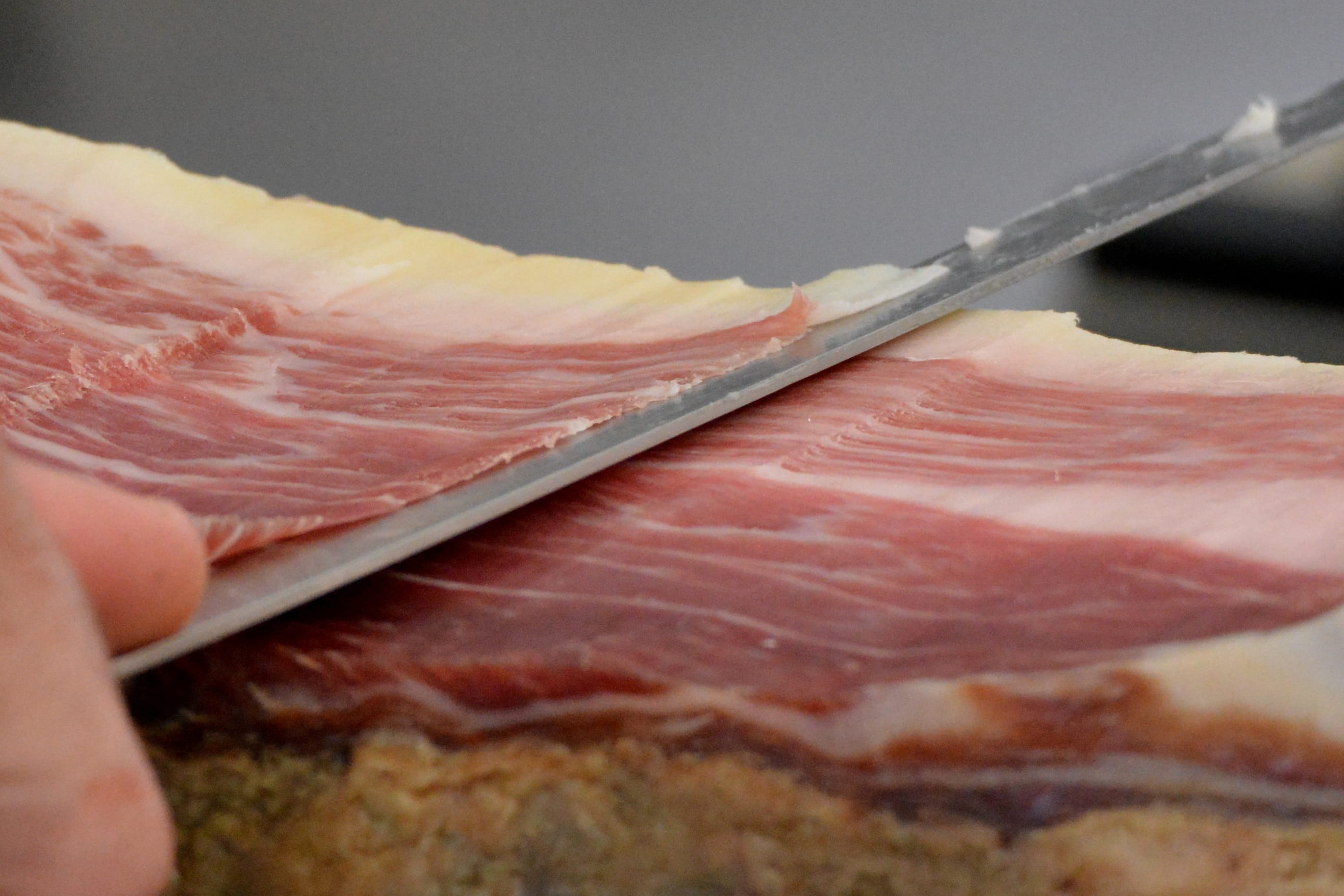 finger, person, human body part, no people, slicing, food and drink, hand, food, lifestyles, 2K, one person, human hand, charcuterie, Ham, indoors, raw food, HD Wallpaper