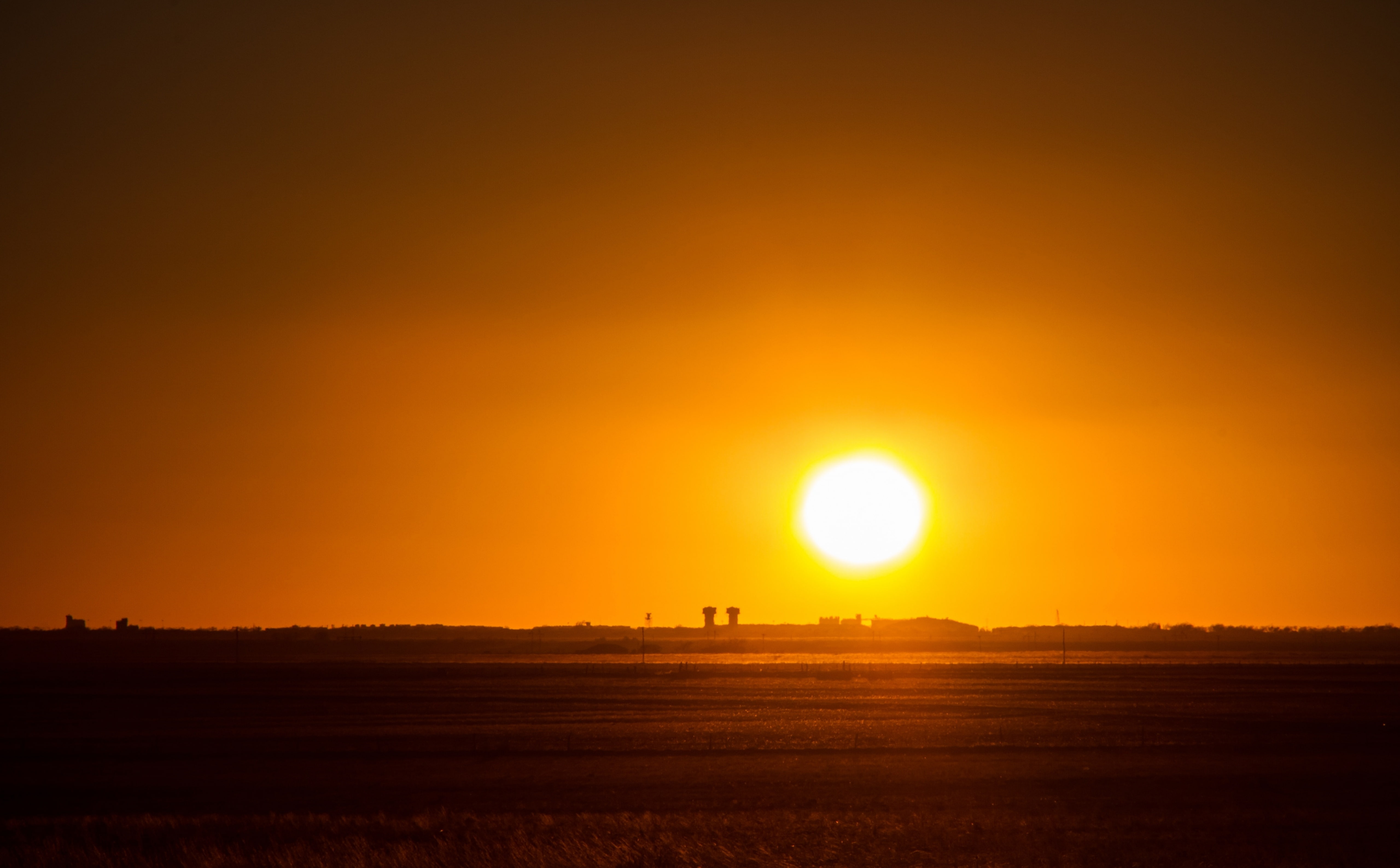 gold, sun, silhouette, Nature, outdoors, idyllic, sellprint, sunlight, no people, environment, Sunset, tranquility, Texas, sky, Orange, non-urban scene, HD Wallpaper