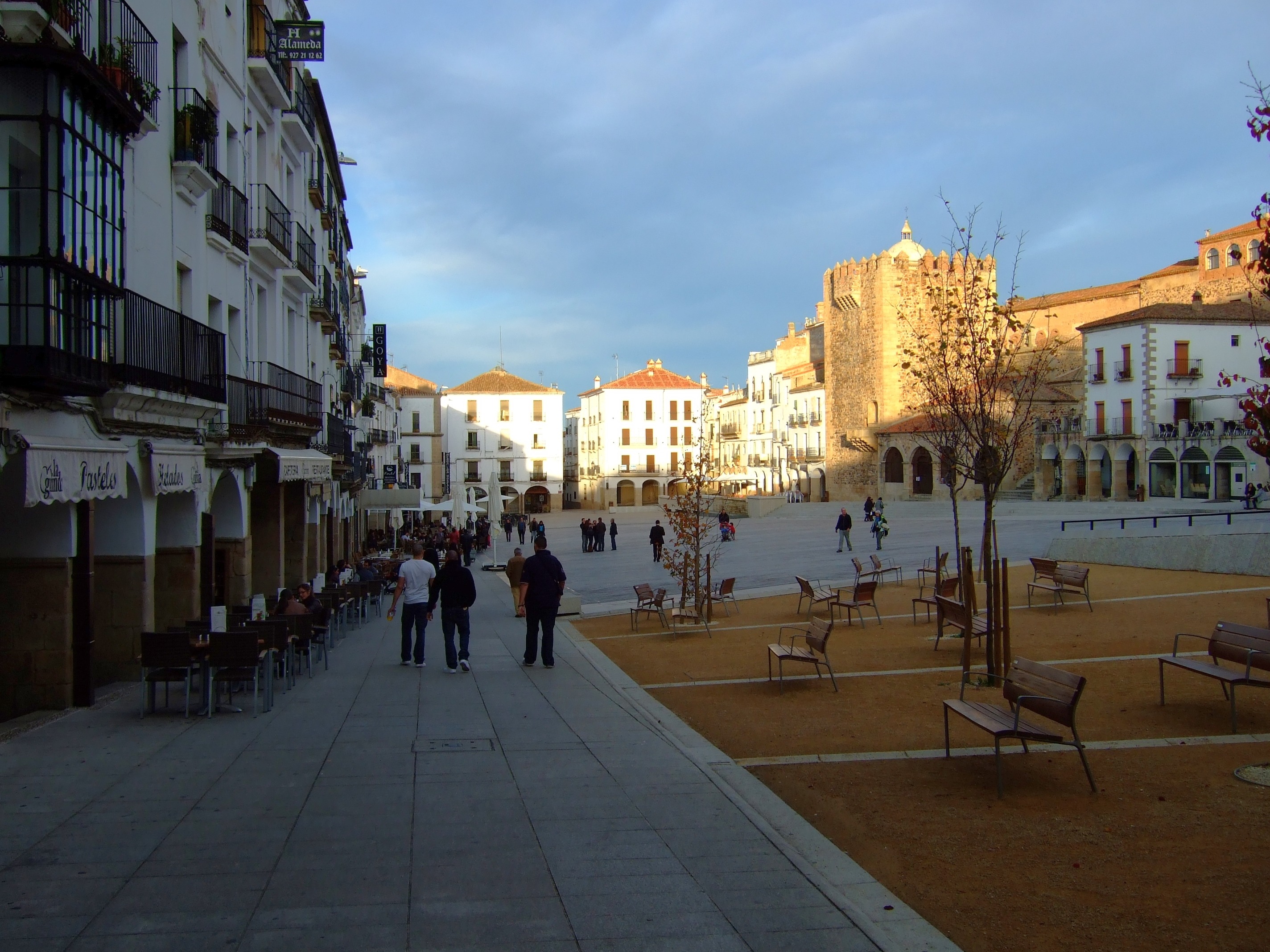 building, footpath, main square, outdoors, women, walking, city life, group of people, sky, people, nature, street, cáceres, spain, architecture, adult, HD Wallpaper