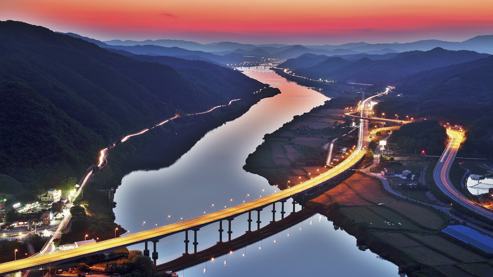 water, 1080P, forest, long exposure, aerial view, landscape, lights, town, traffic lights, photography, evening, city, reflection, mountains, building, HD Wallpaper