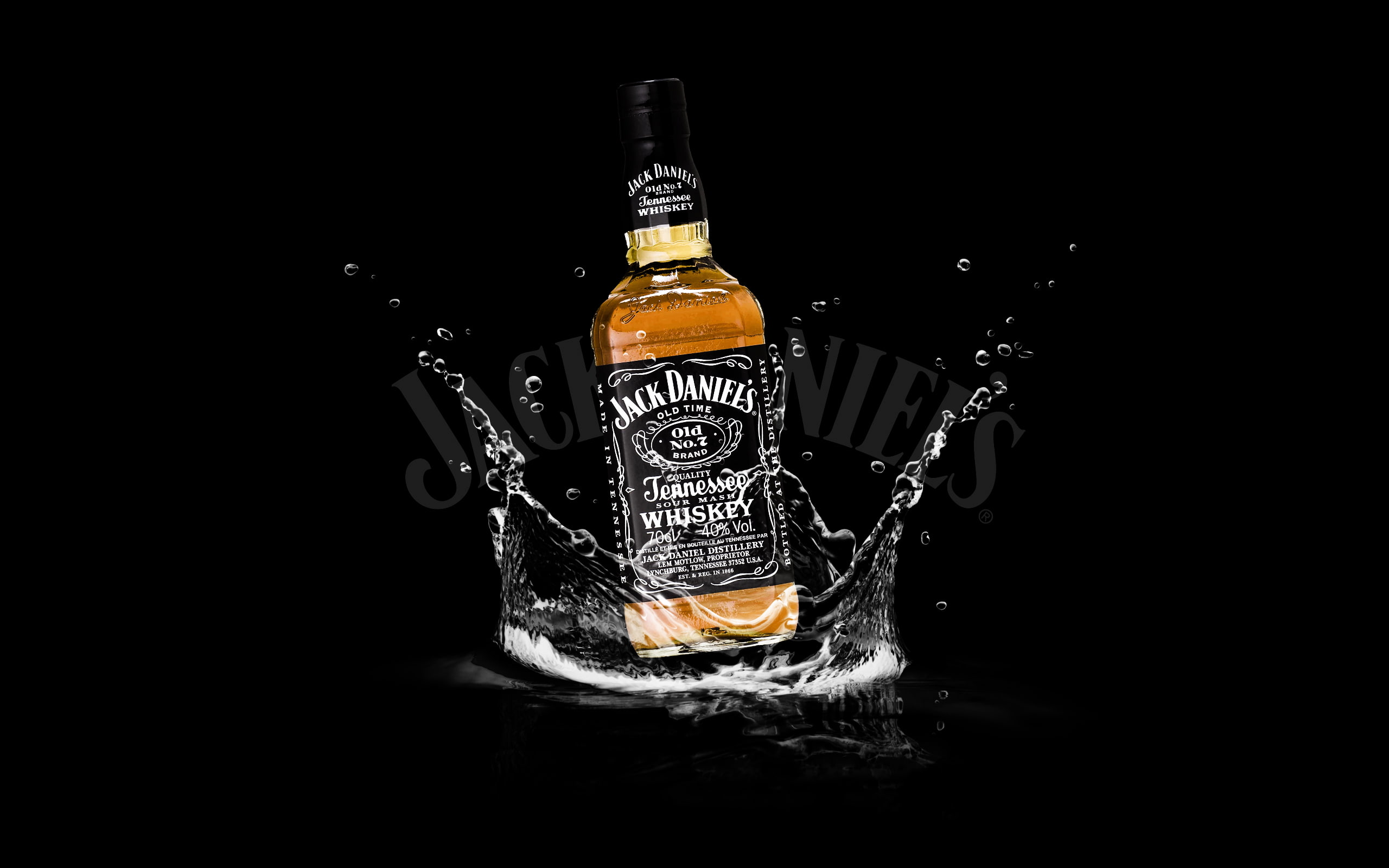 single object, studio shot, jack, 2K, drink, close-up, alcohol, indoors, copy space, refreshment, lighting equipment, glass - material, black background, HD Wallpaper
