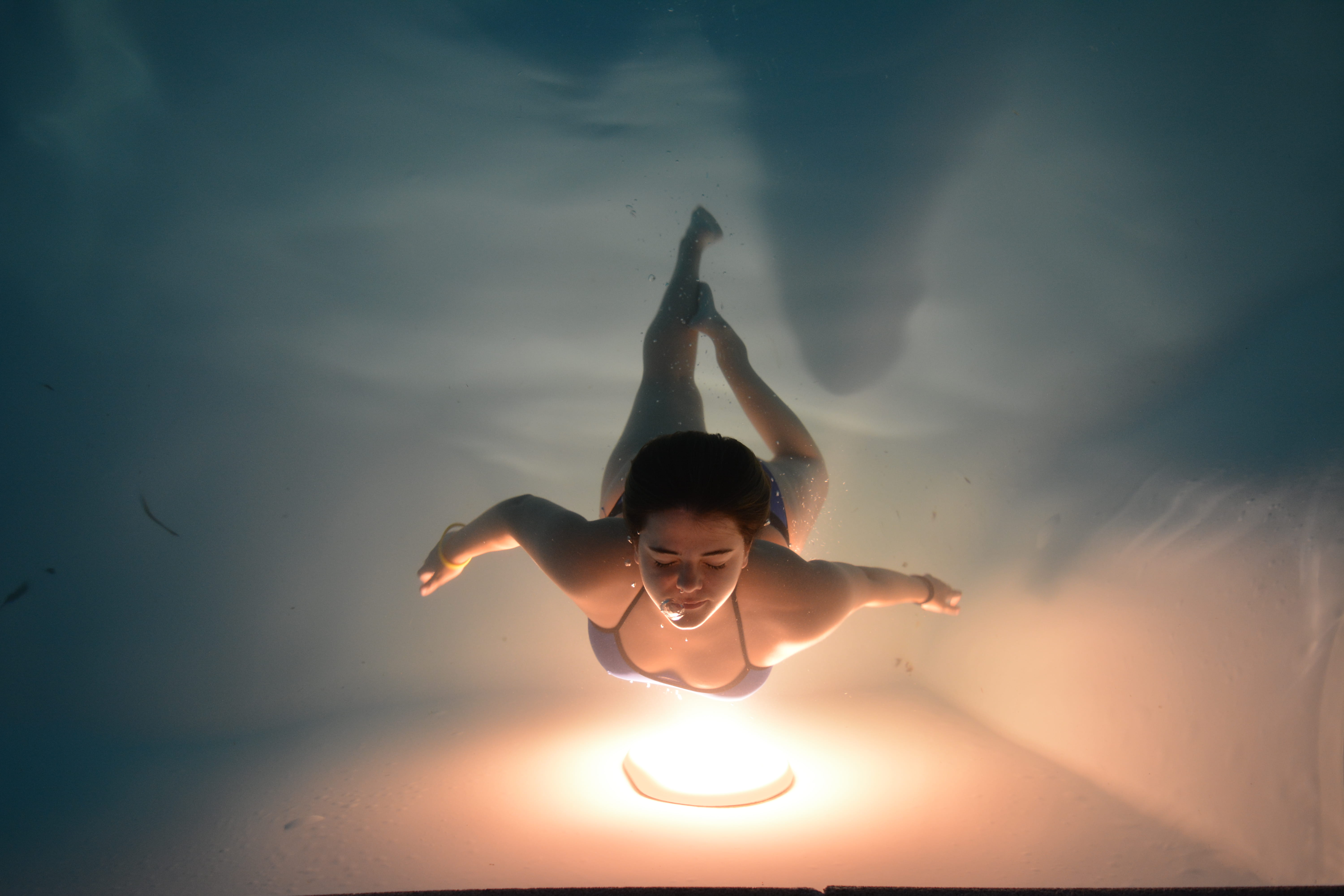 dancing, pool, swimming pool, lifestyles, nature, clothing, human arm, limb, water, young adult, agua, swimming, reflection, shadow, women, flexibility, HD Wallpaper